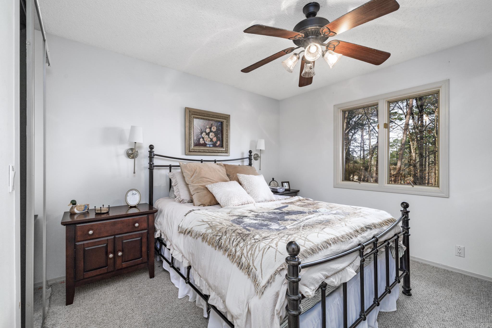 SAN FERNANDO - Residential