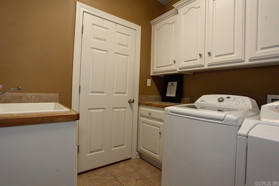 THE VILLAGES OF WELLINGTON - Residential