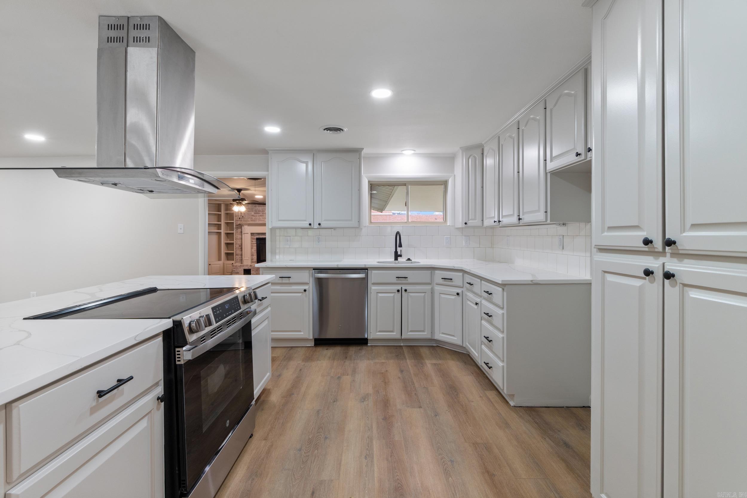 PARKWOOD ADD - Residential