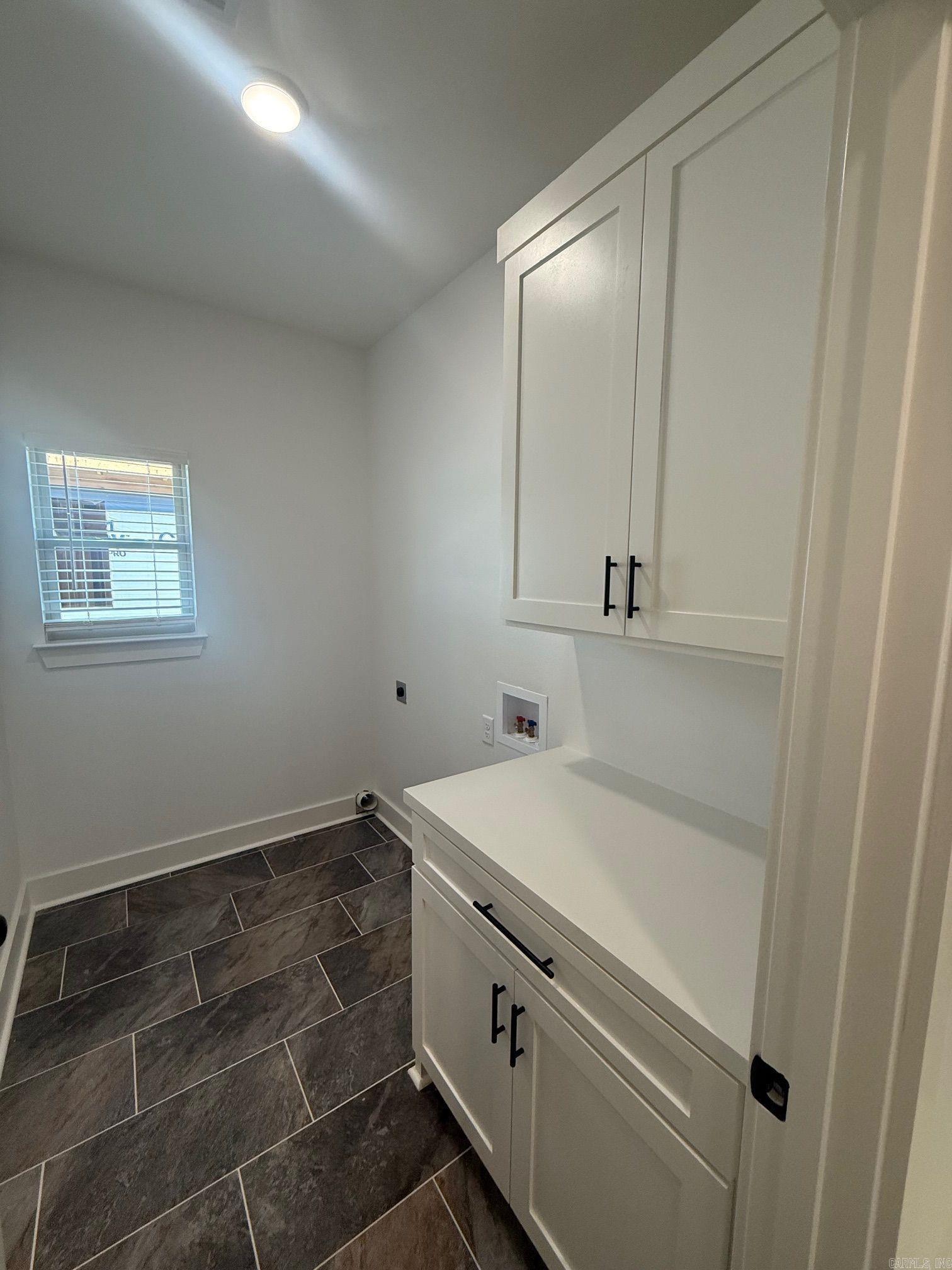 SPENCER CROSSING LLC - Residential Lease