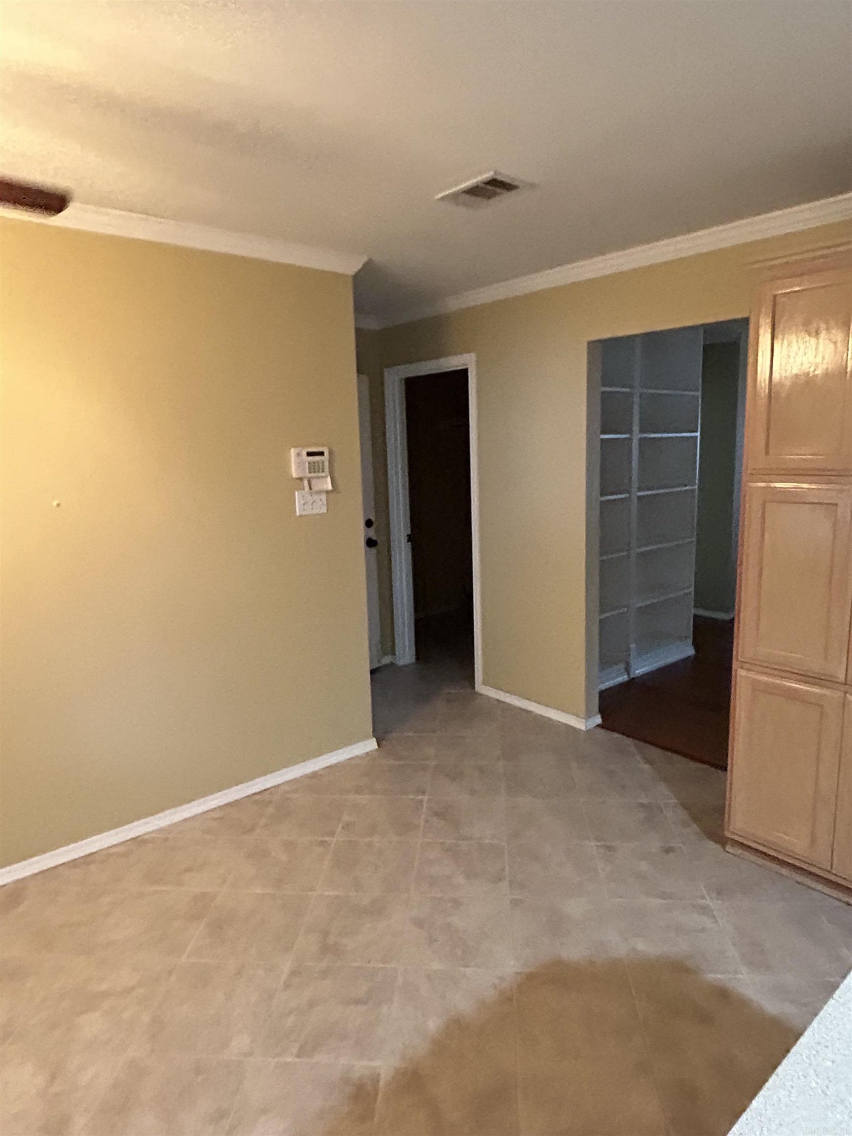 CHERRY CREEK - Residential