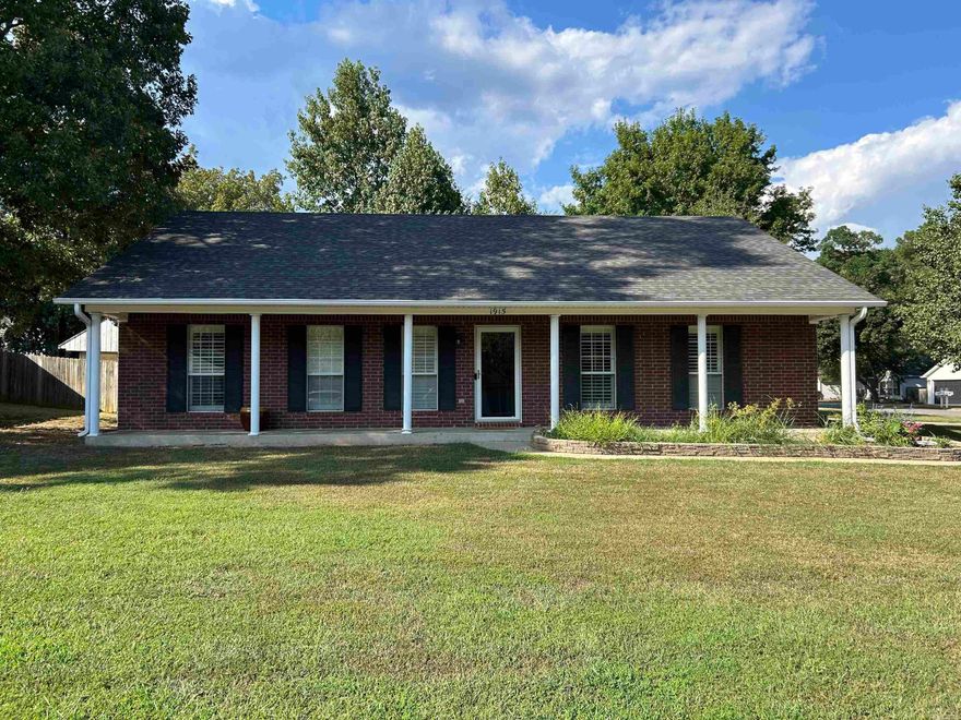 Nice 3 bedroom 2 bathroom home in the heart of Bryant.  Fenced in back yard with two car garage.  Vaulted ceiling and cozy gas logs.  Beautiful Family Home.