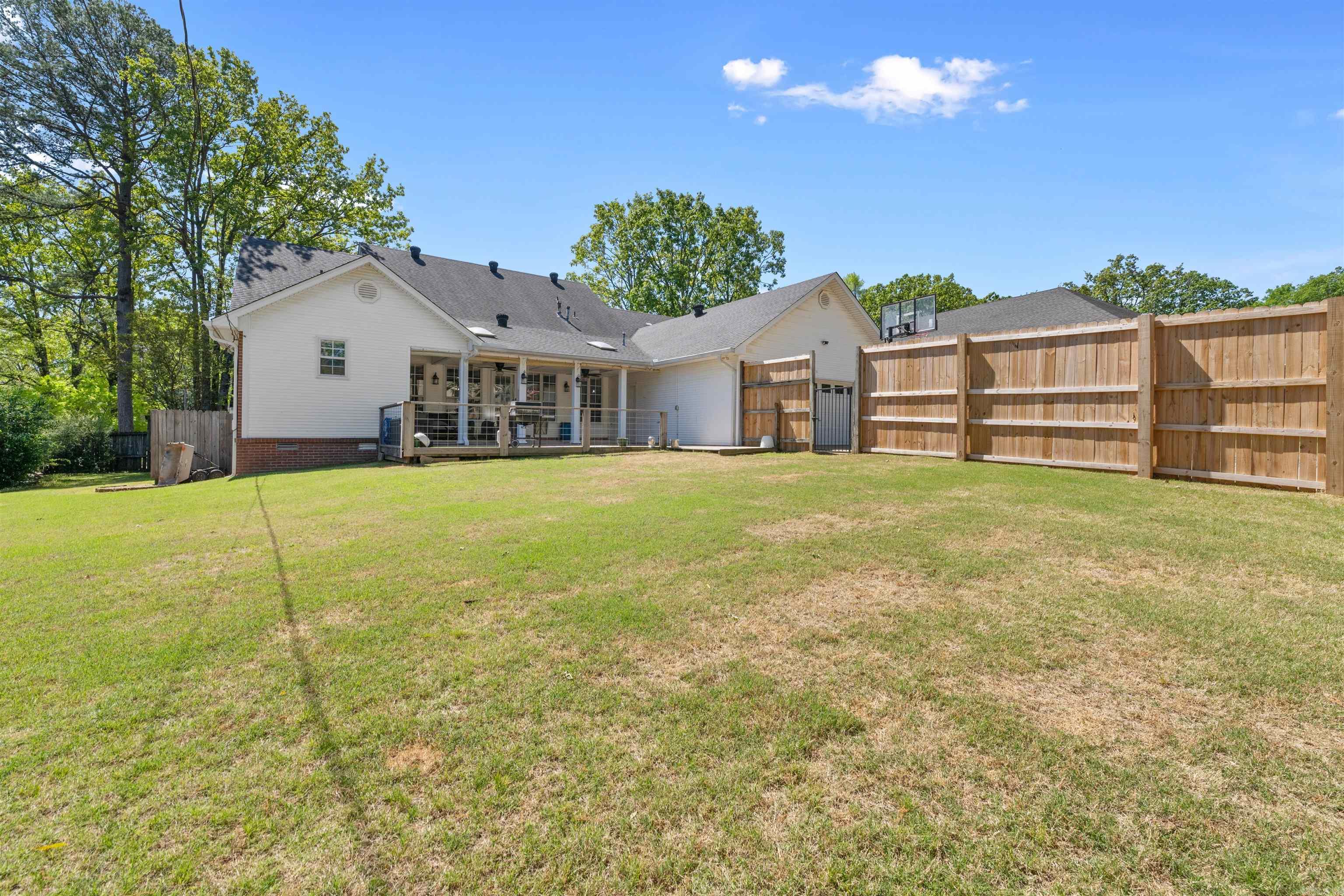 LAKEWOOD HEIGHTS - Residential