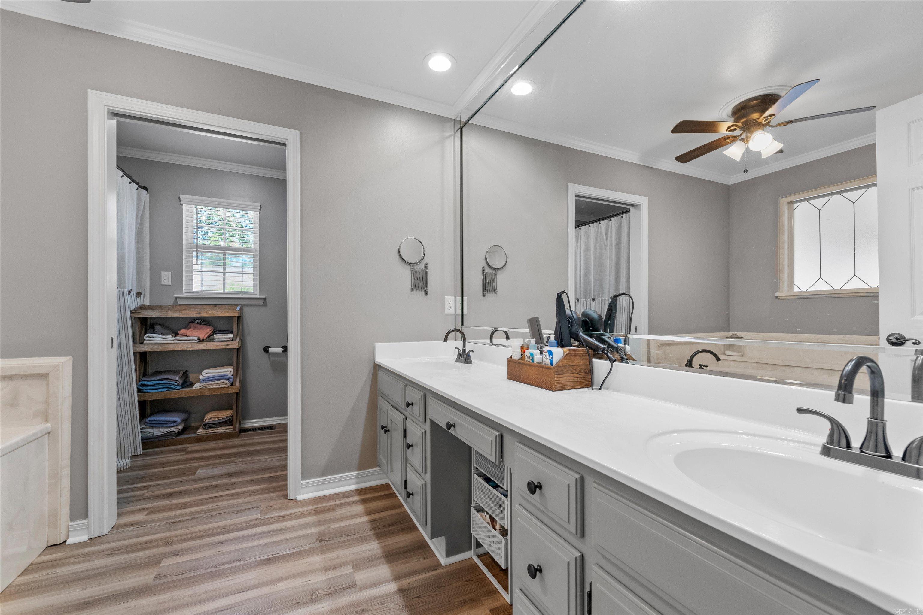 LAKEWOOD HEIGHTS - Residential