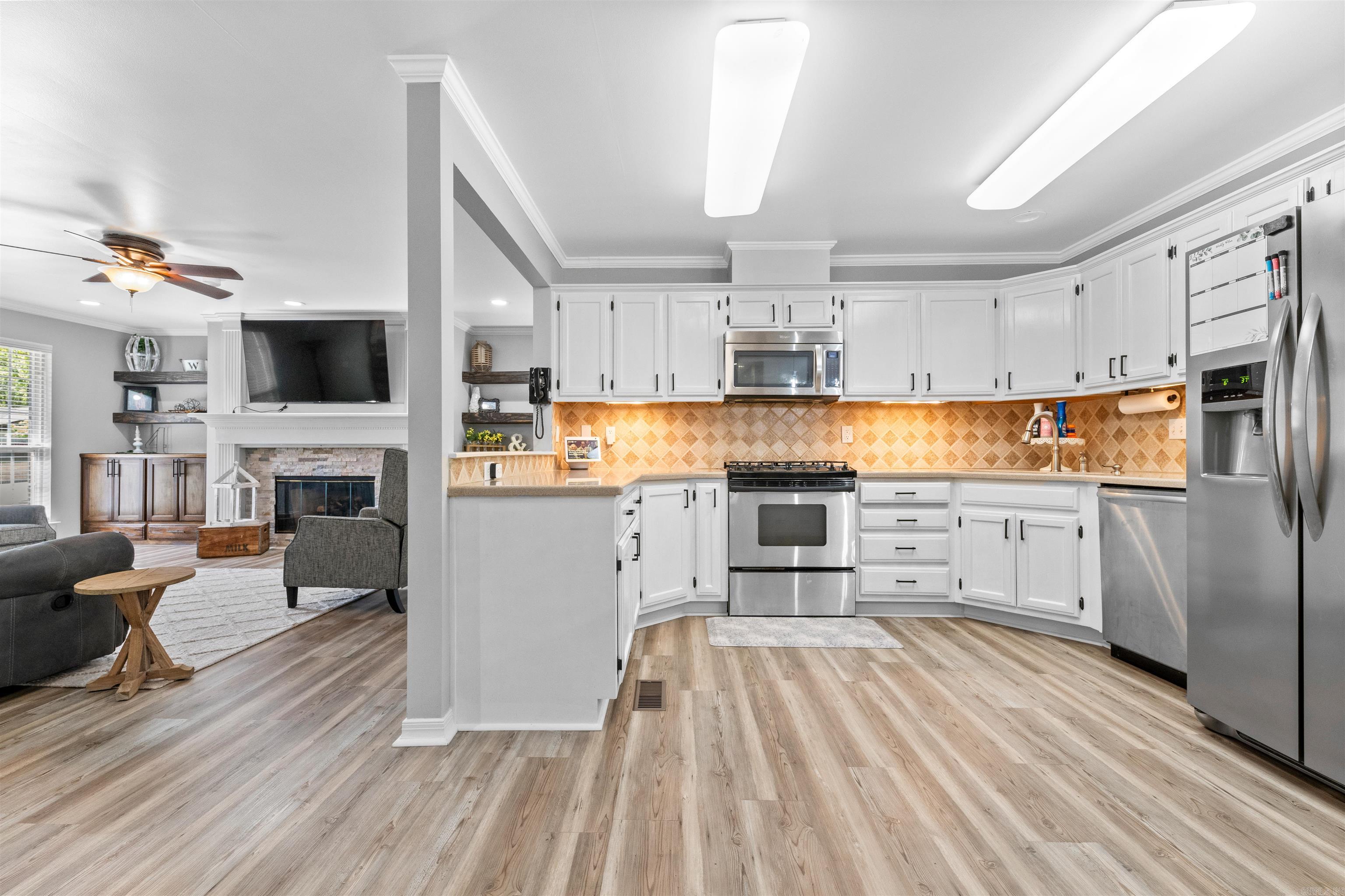 LAKEWOOD HEIGHTS - Residential