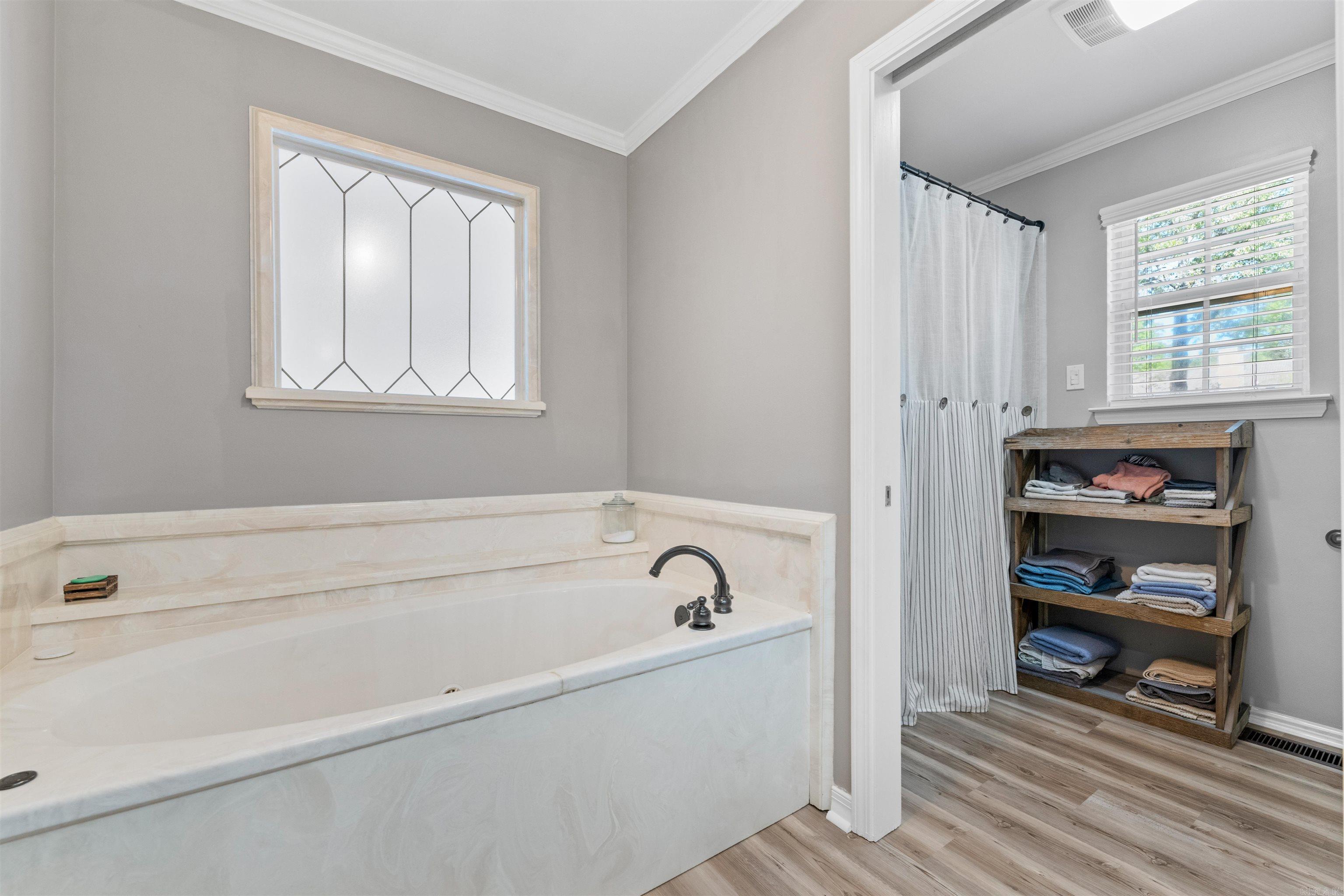 LAKEWOOD HEIGHTS - Residential