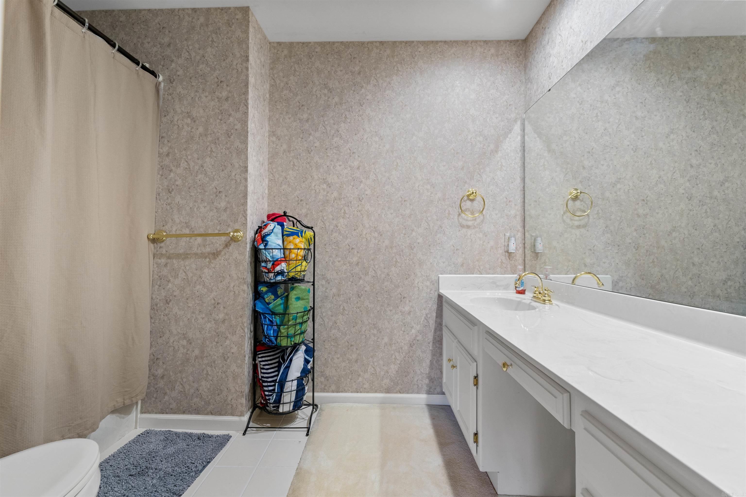 LAKEWOOD HEIGHTS - Residential