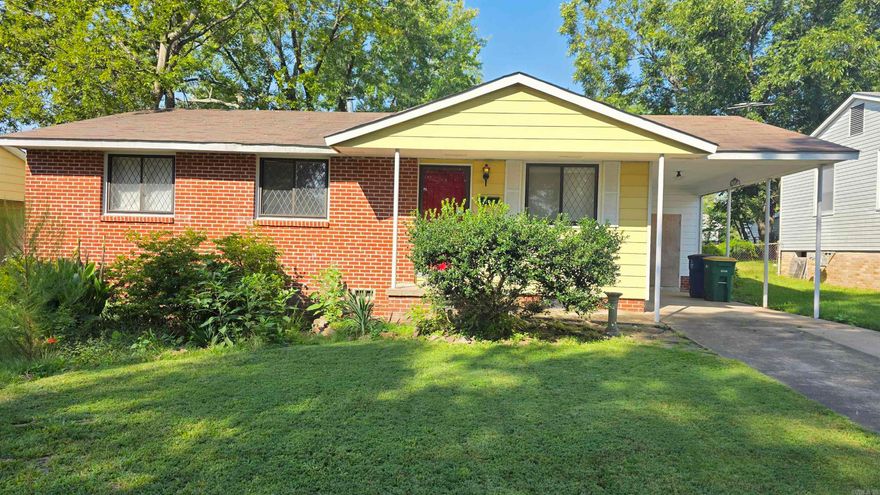This cozy house sits on a quite cul-de-sac in North Little Rock has been with the same family for over twenty years.  All three bedrooms are generously sized and have newer paint.  The back yard is shaded by large hardwood trees.  Enjoy the peace of it all in the pergola situated in the middle of the yard.  Lots of lanscaping in the front and back.  First time buyers, this could be the one. Investors, there could be something for you. Everyone else, come and see a different part of a great city.  Sqare footage is approx. Please measure.