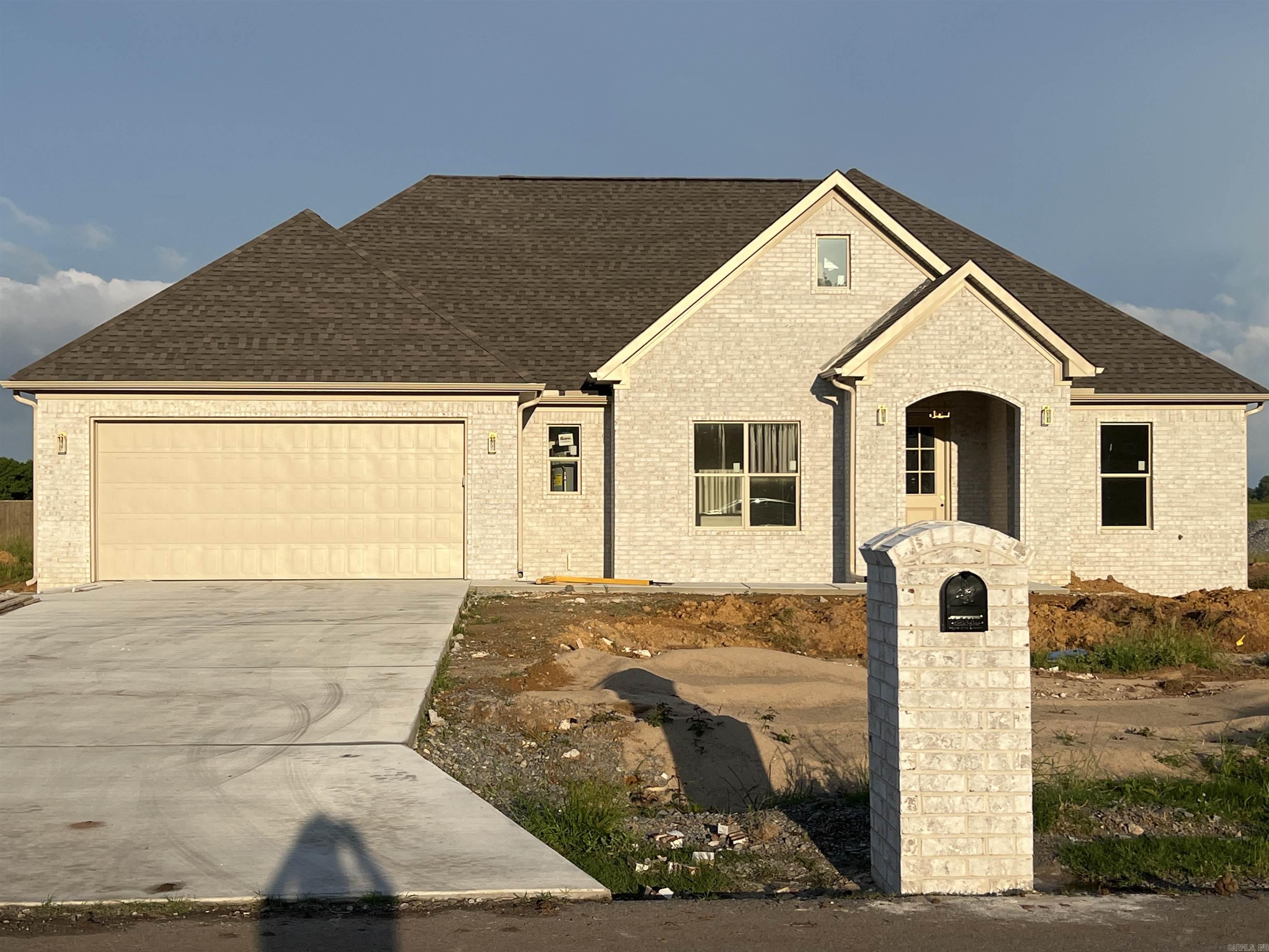 ASHLEY DOWNS - Residential