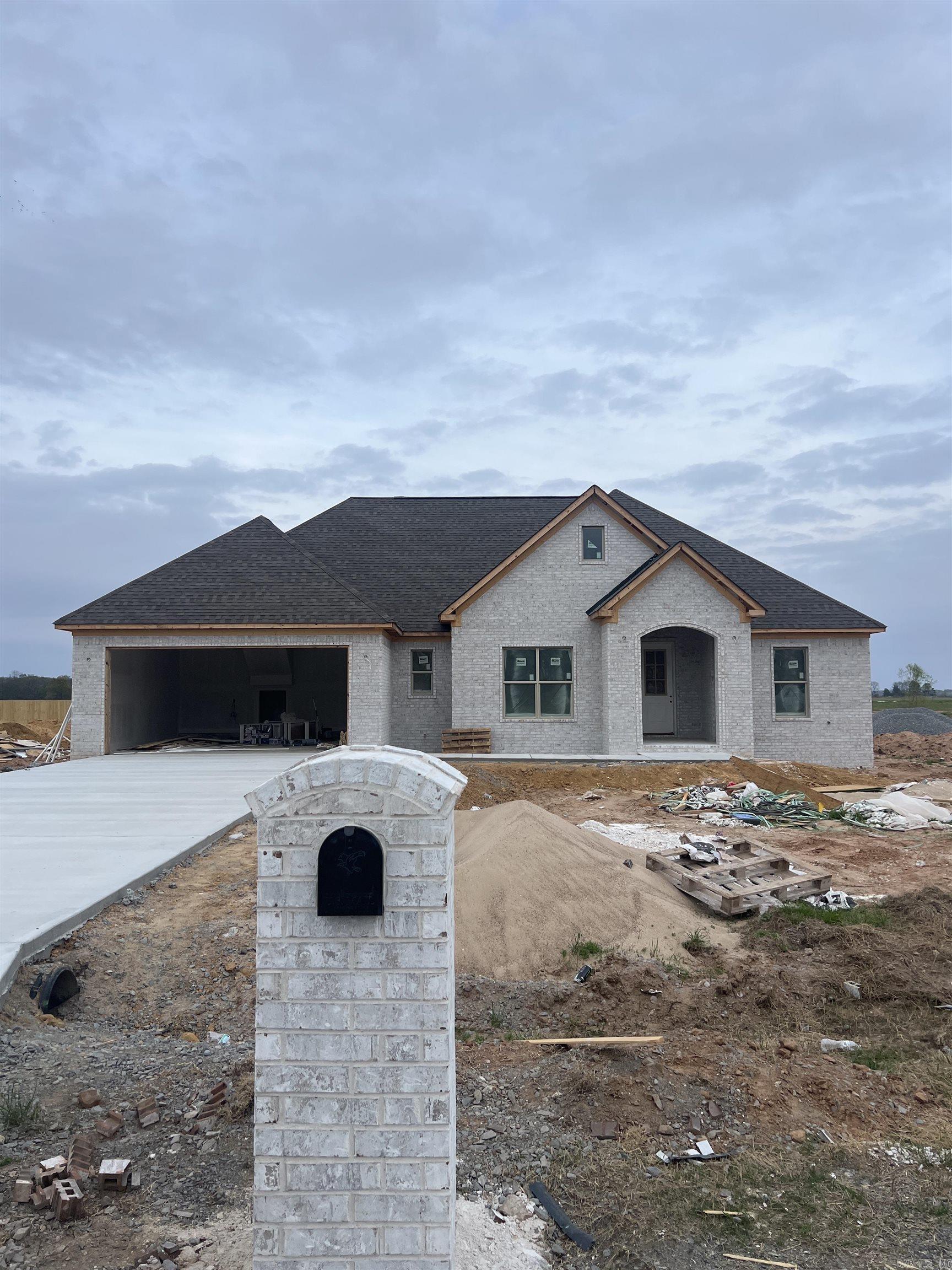 ASHLEY DOWNS - Residential