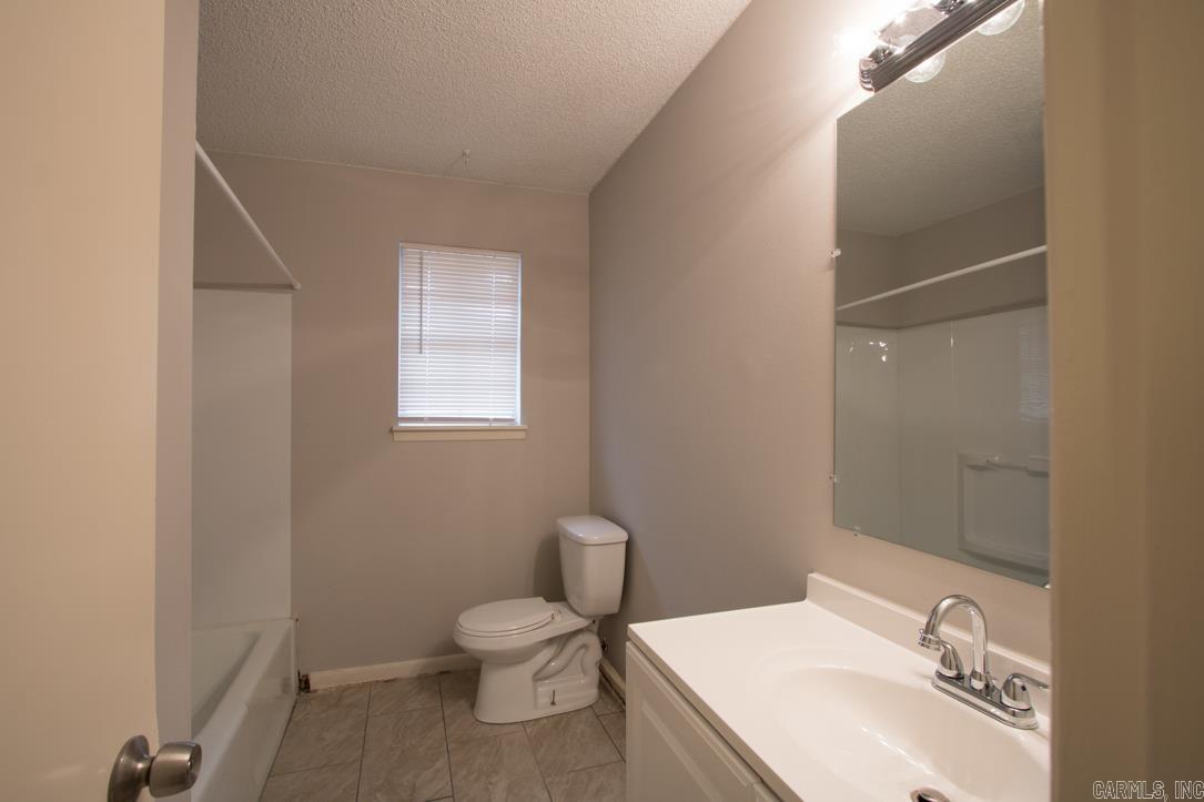 Indian Head Lakes Estates - Residential Lease