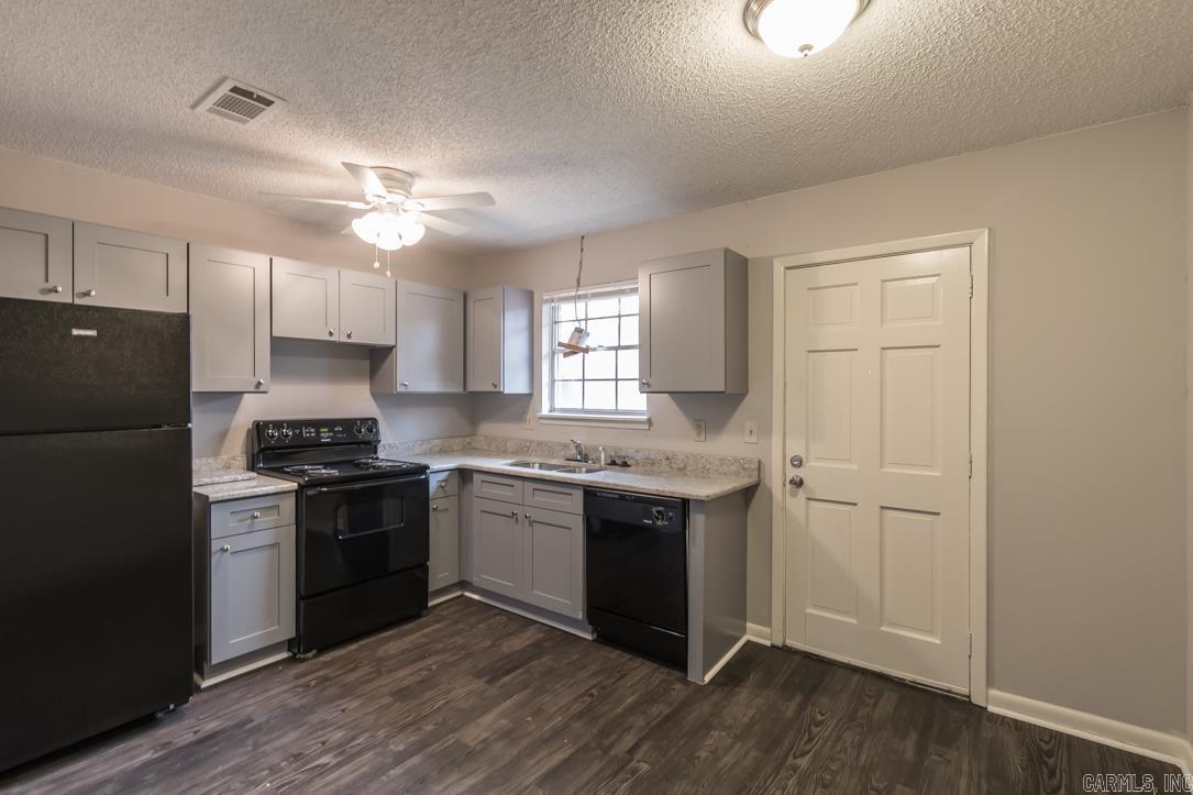 Indian Head Lakes Estates - Residential Lease