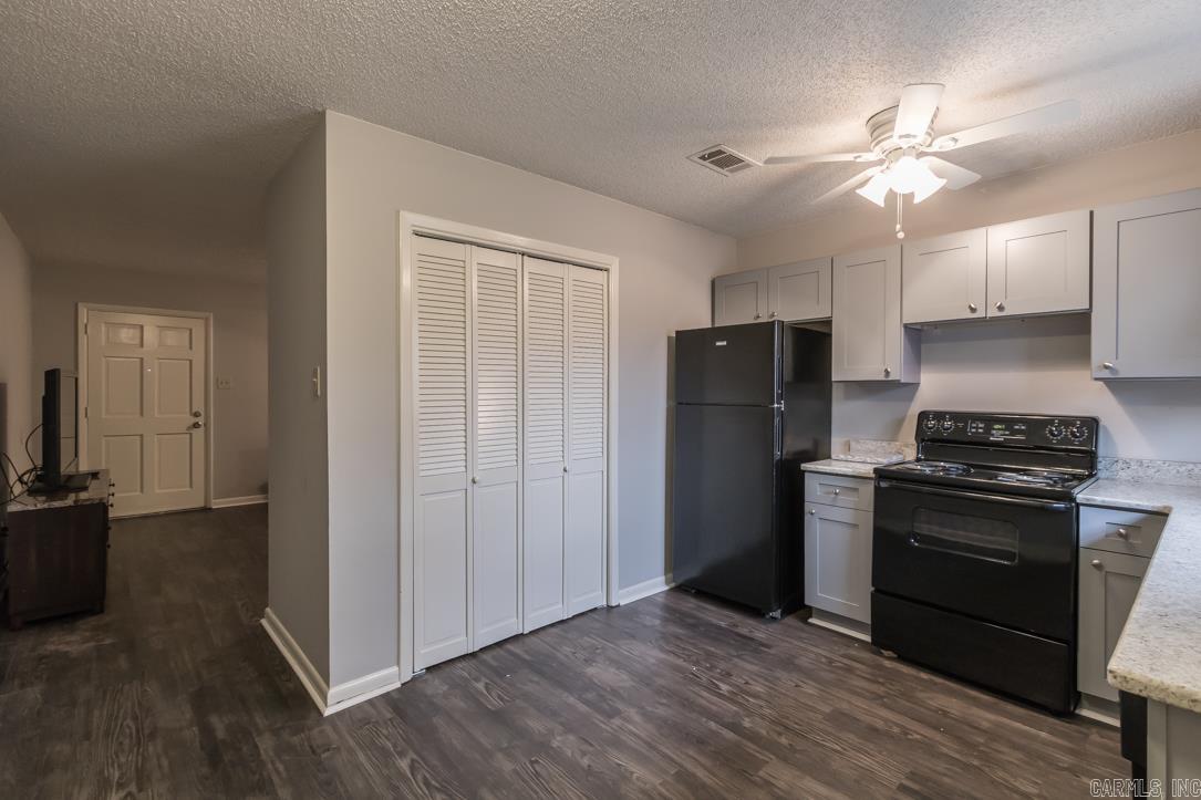 Indian Head Lakes Estates - Residential Lease