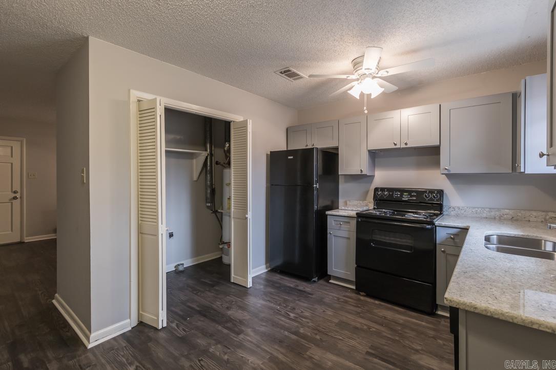 Indian Head Lakes Estates - Residential Lease