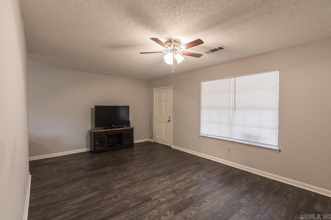 Indian Head Lakes Estates - Residential Lease