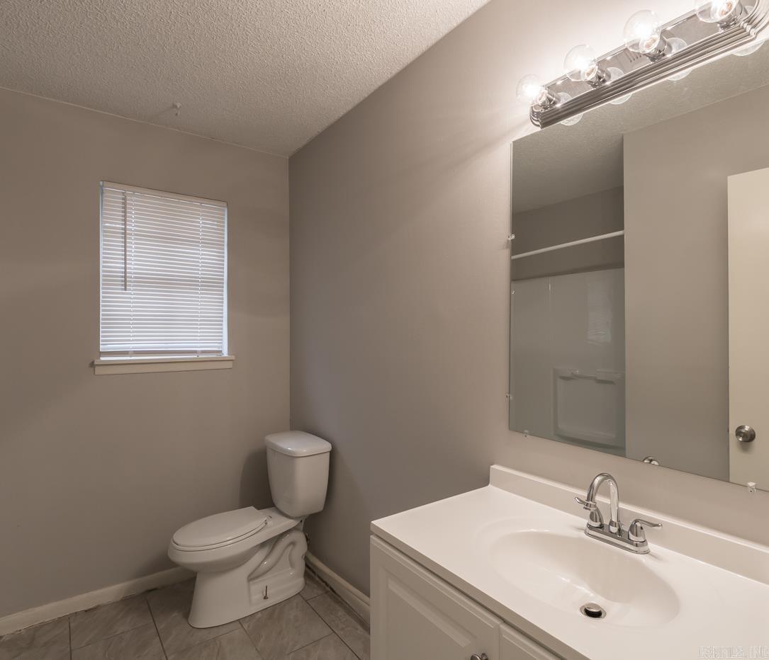 Indian Head Lakes Estates - Residential Lease