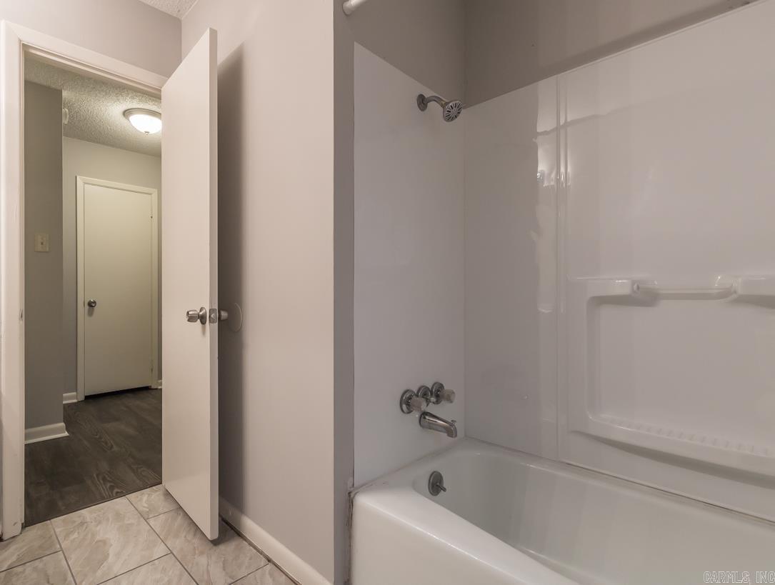 Indian Head Lakes Estates - Residential Lease