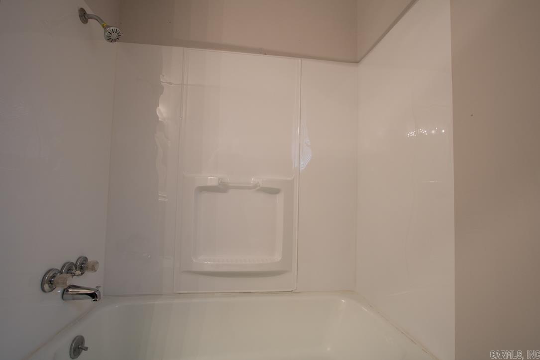 Indian Head Lakes Estates - Residential Lease