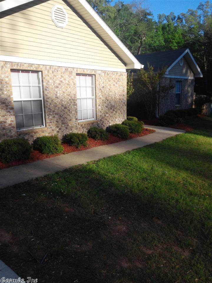 Sara Lynn - Residential