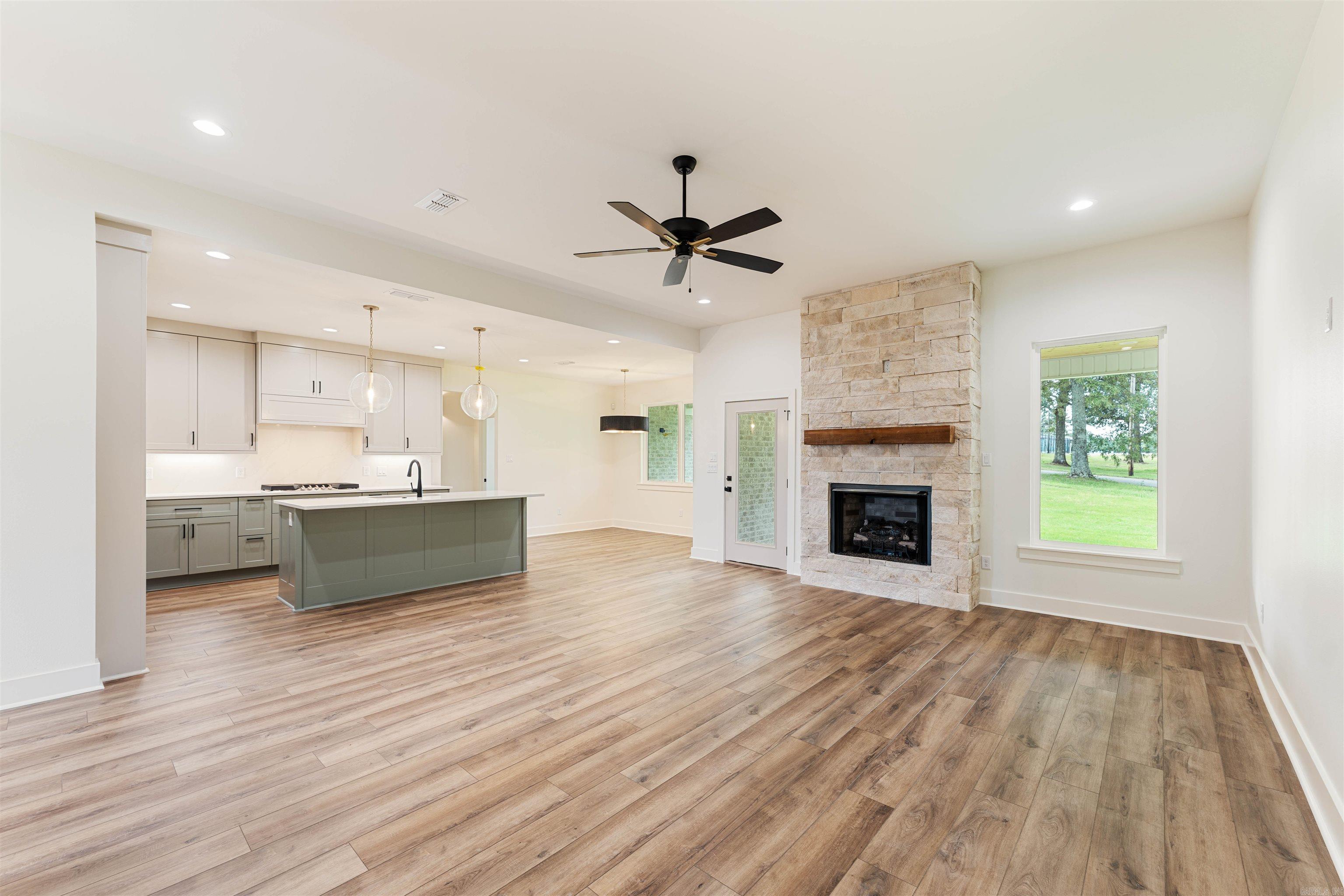 HARMONY VILLAGE - Residential