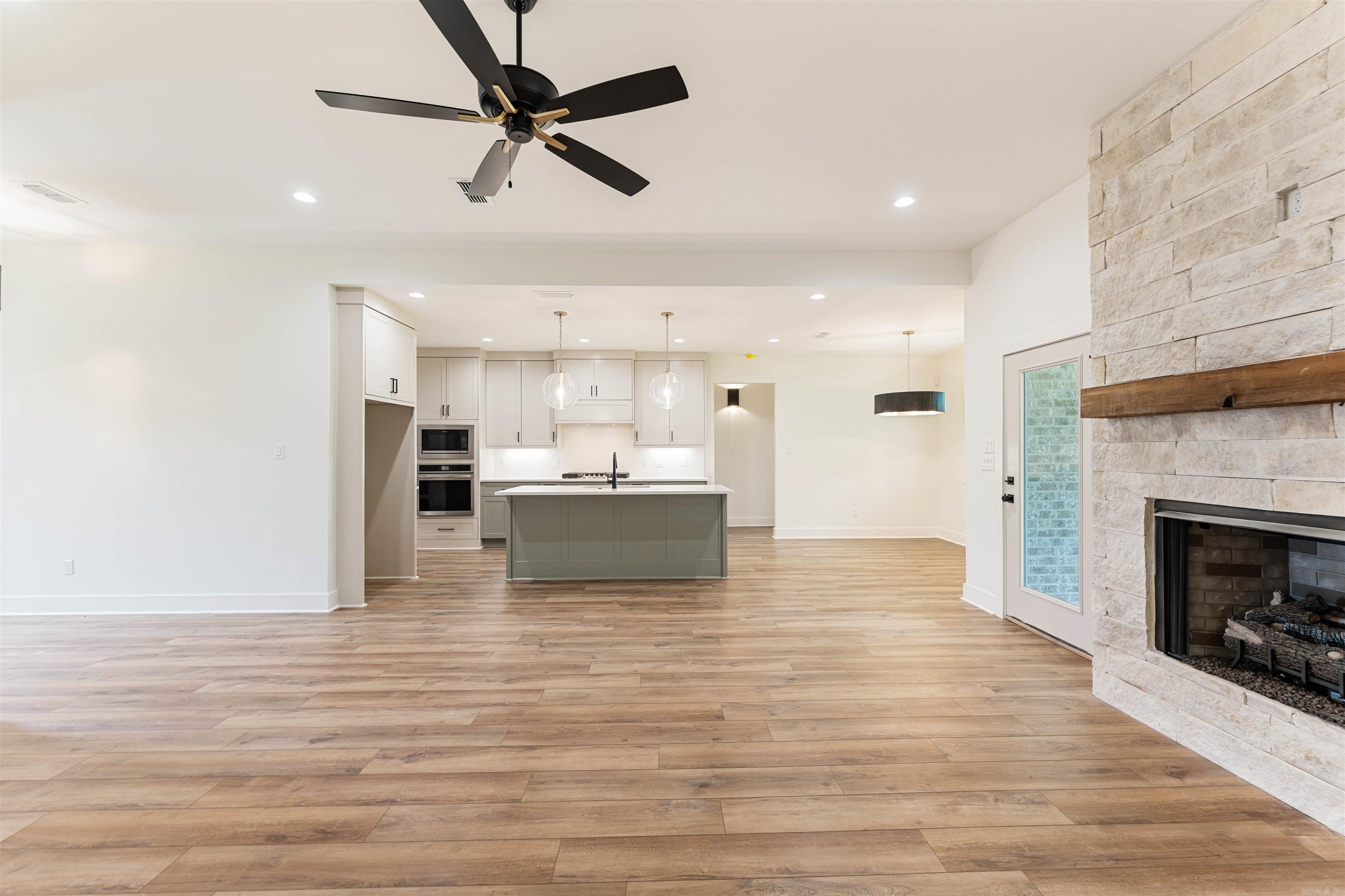 HARMONY VILLAGE - Residential