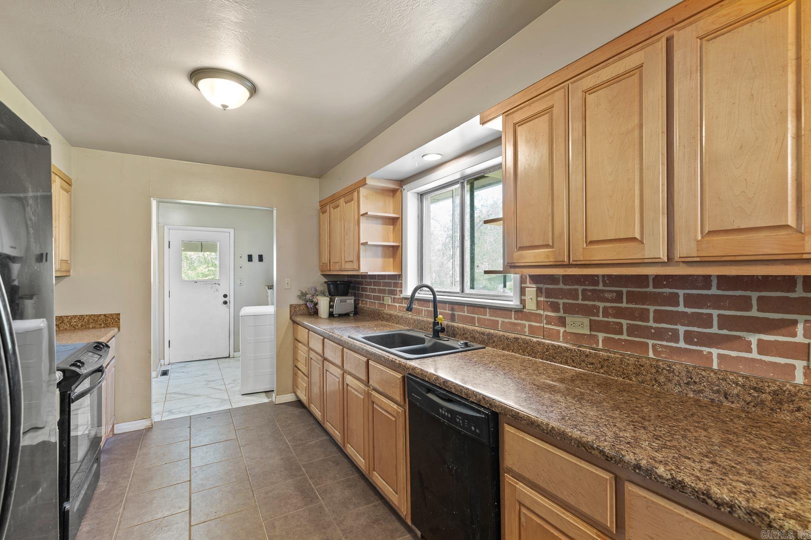 Halls Third - Residential