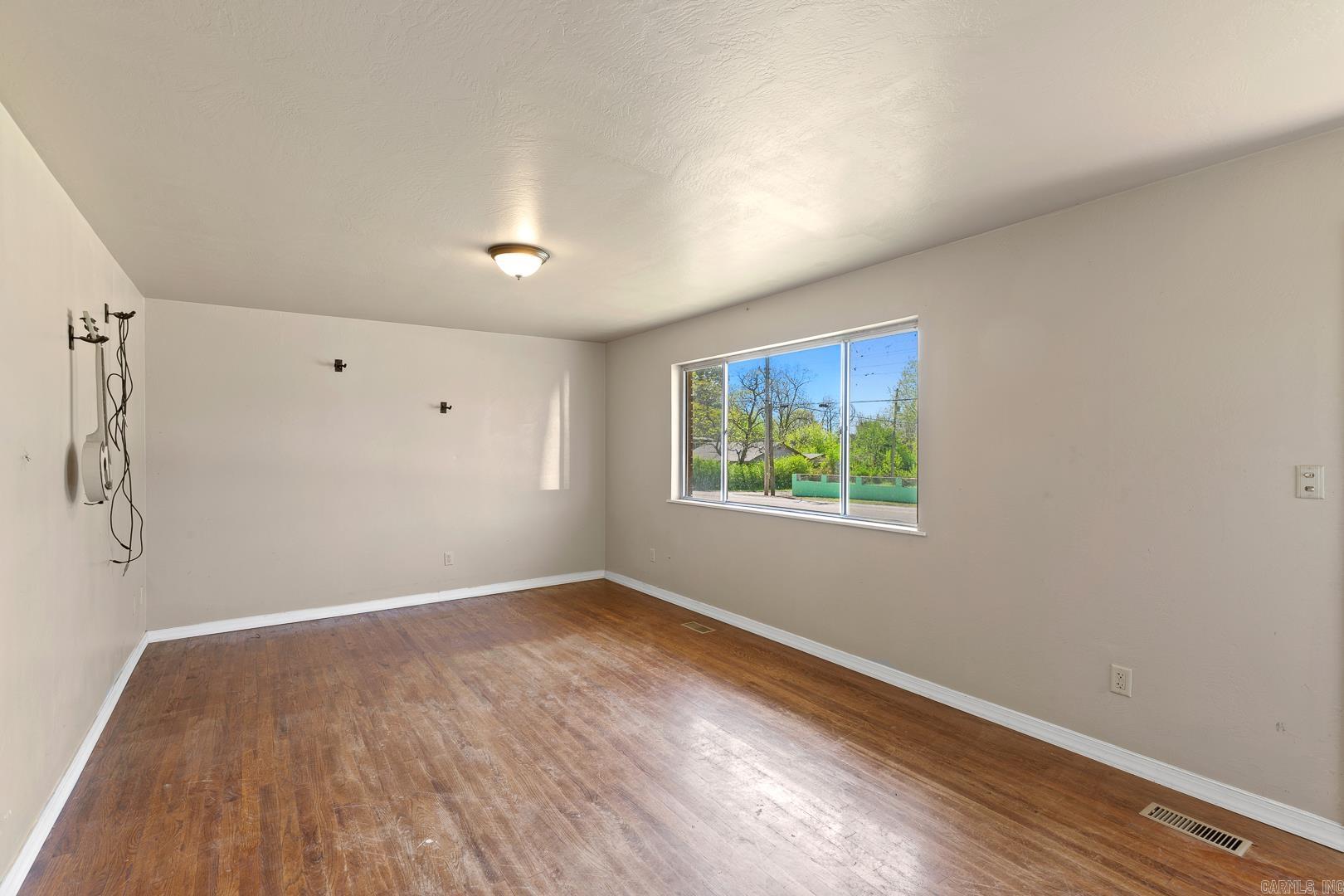 Halls Third - Residential