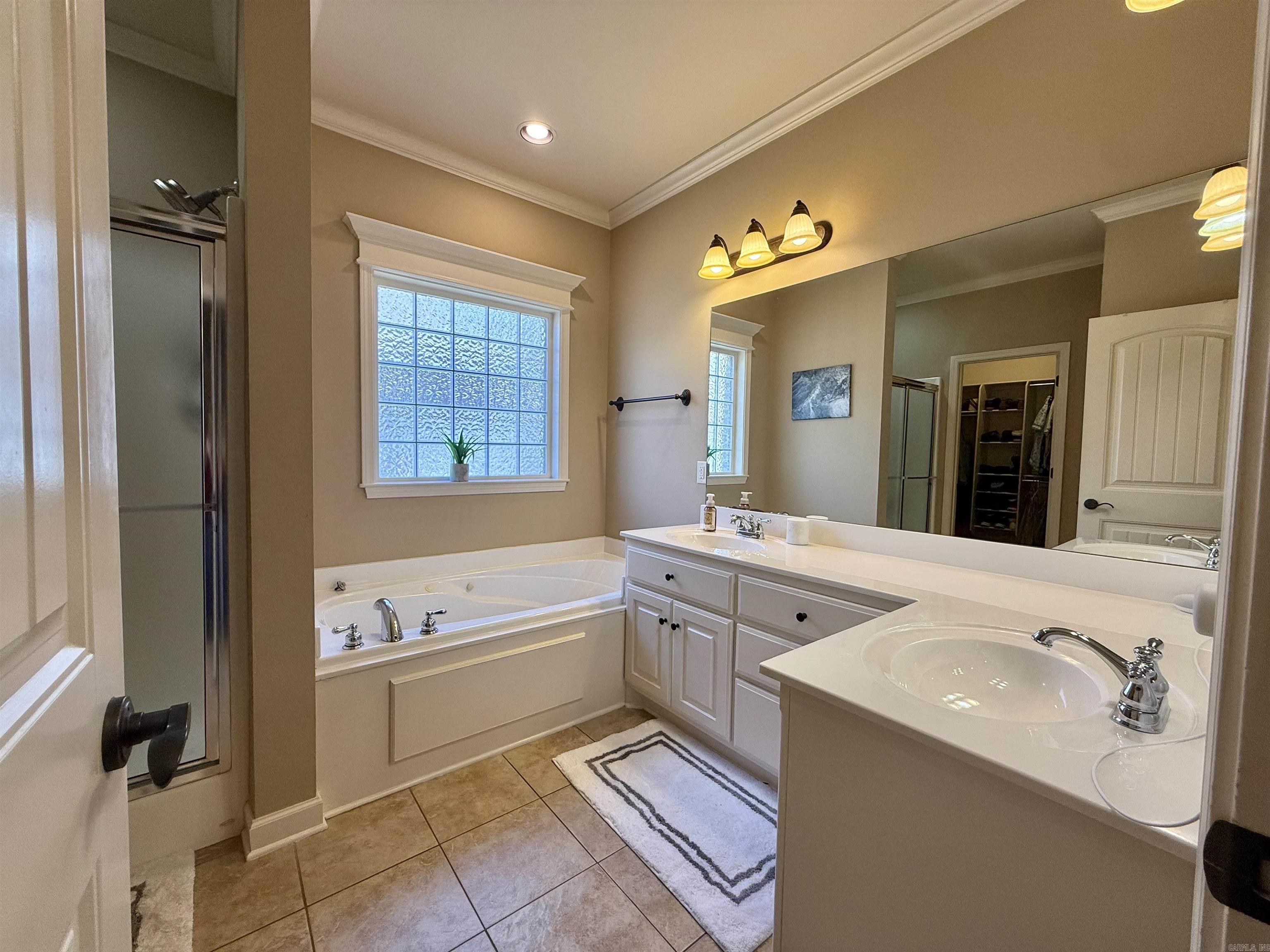 EAST RIDGE - Residential