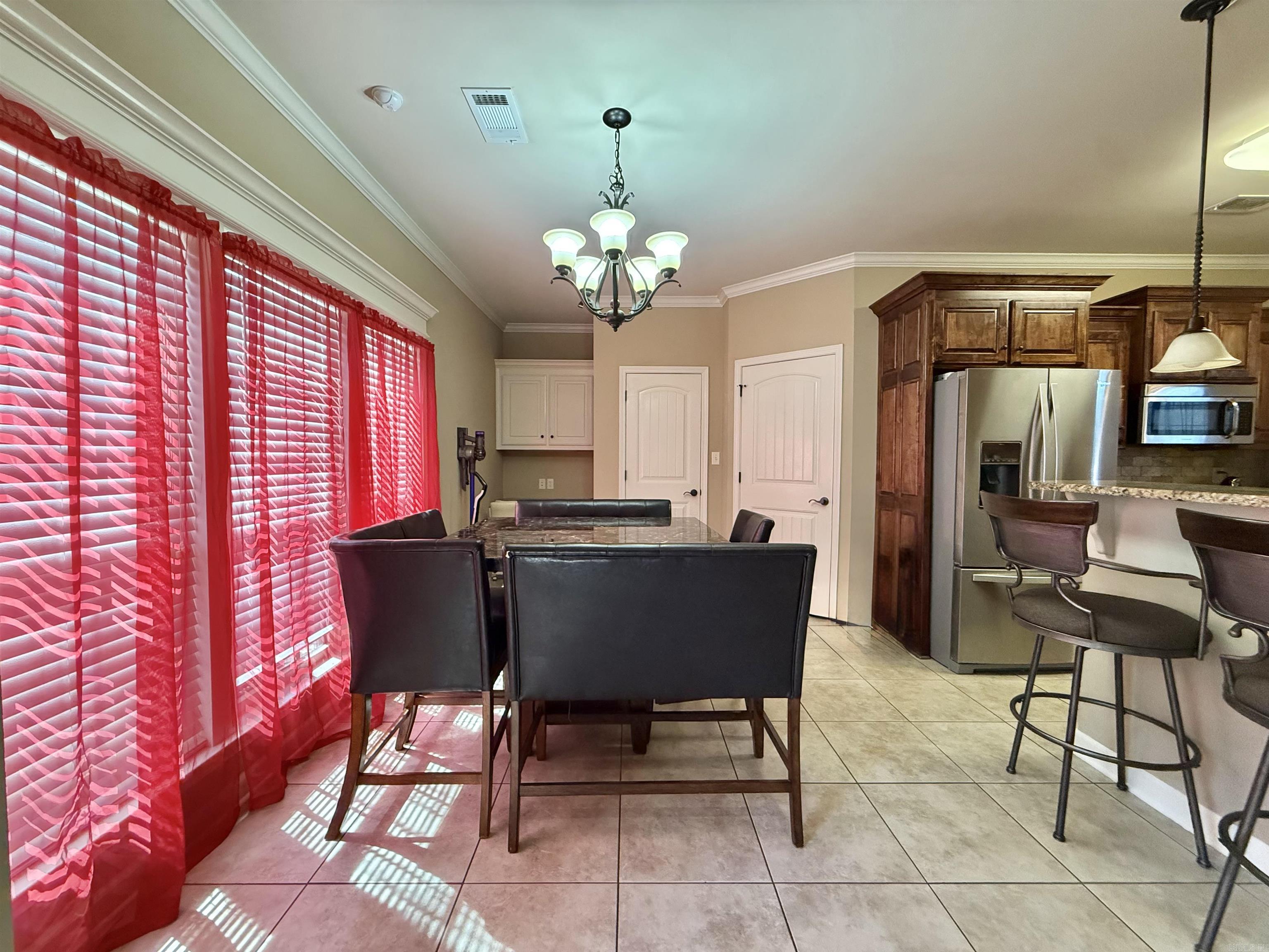 EAST RIDGE - Residential