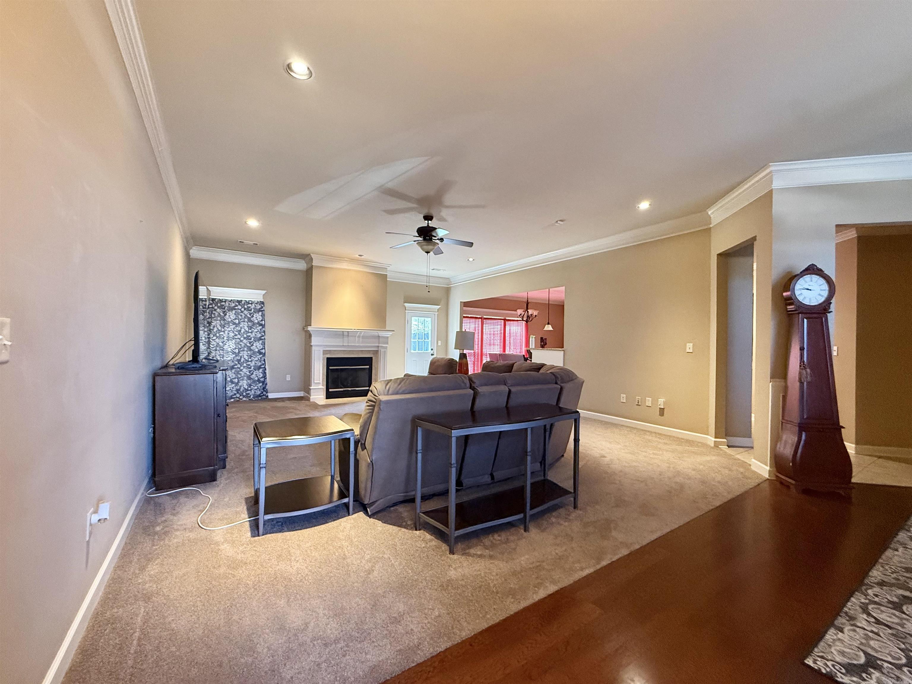 EAST RIDGE - Residential