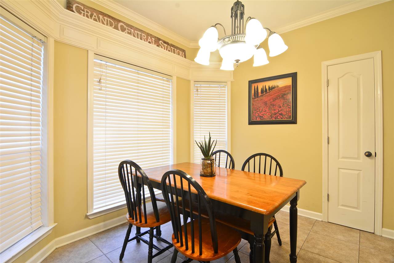 CHENAL VALLEY DUQUESNE COMMUNITY - Residential