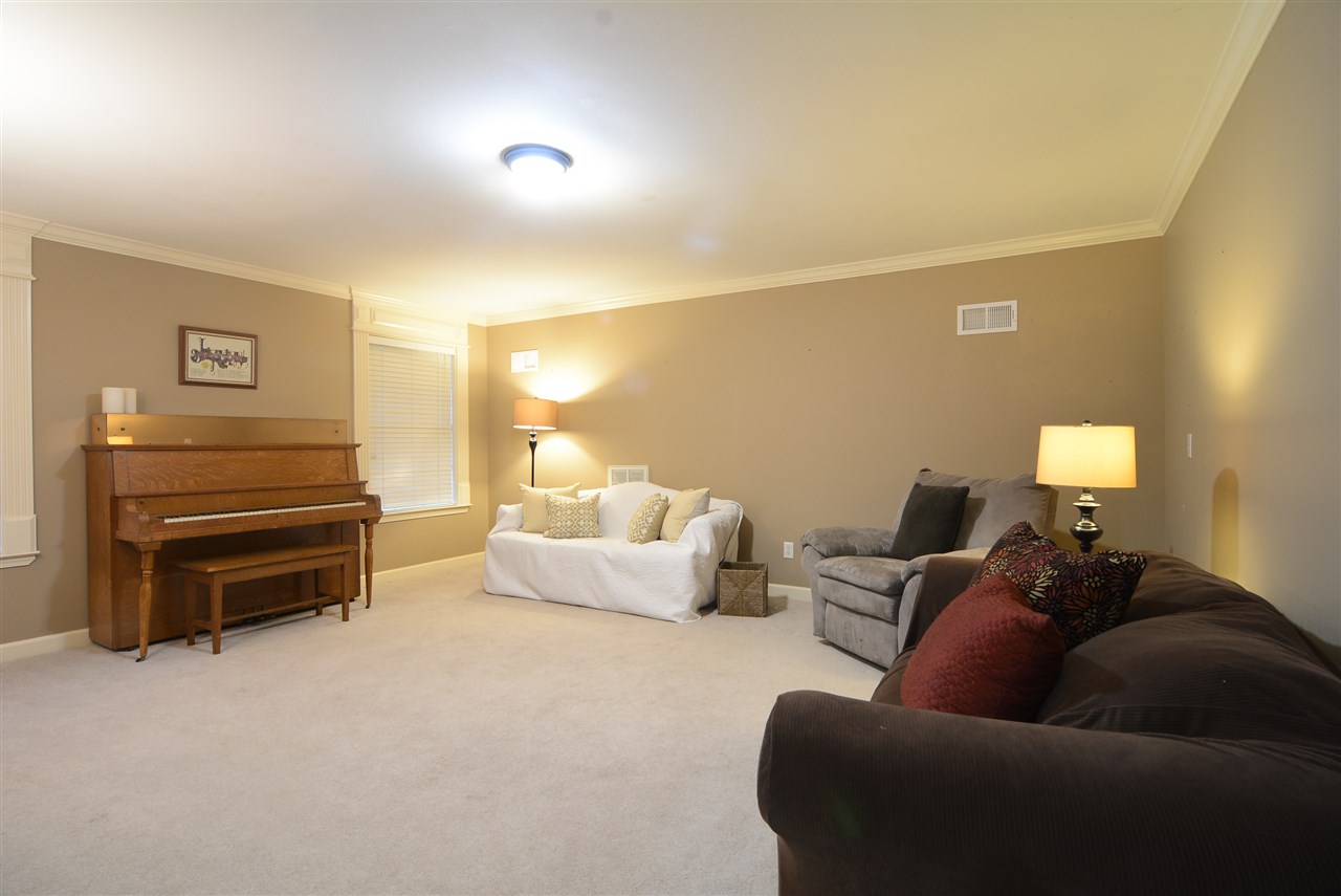 CHENAL VALLEY DUQUESNE COMMUNITY - Residential