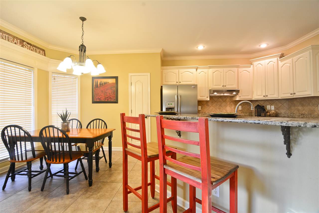 CHENAL VALLEY DUQUESNE COMMUNITY - Residential