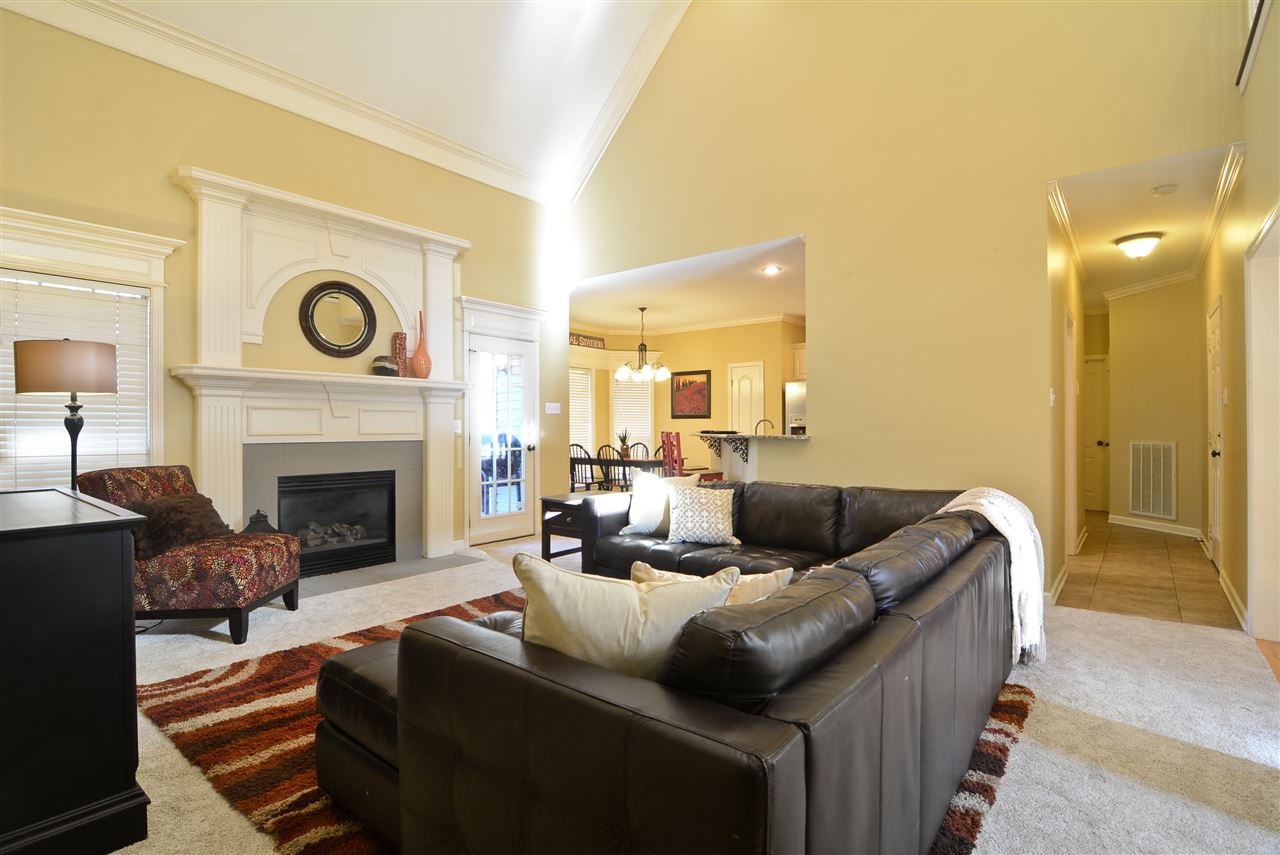 CHENAL VALLEY DUQUESNE COMMUNITY - Residential