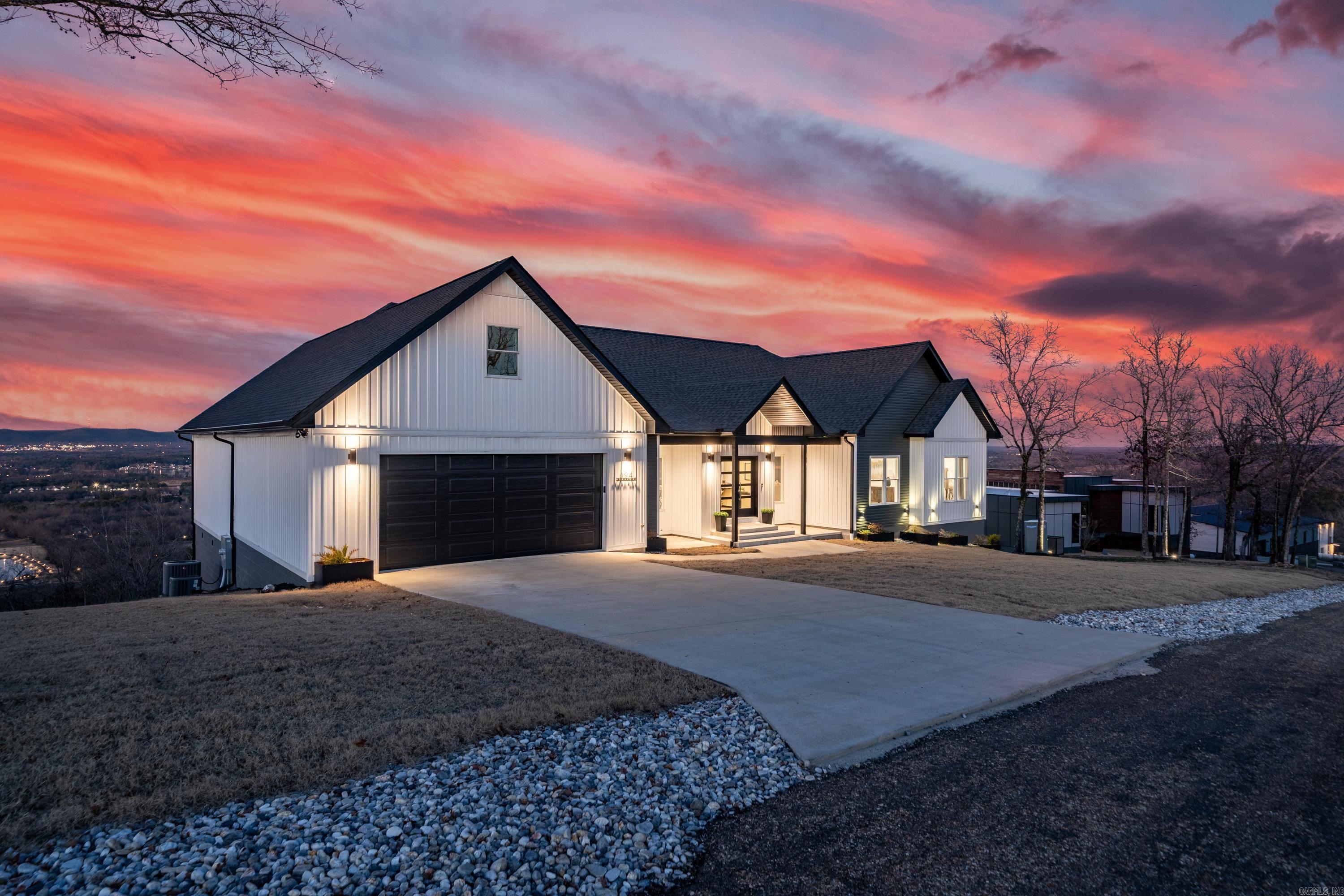 Metes & Bounds - Residential