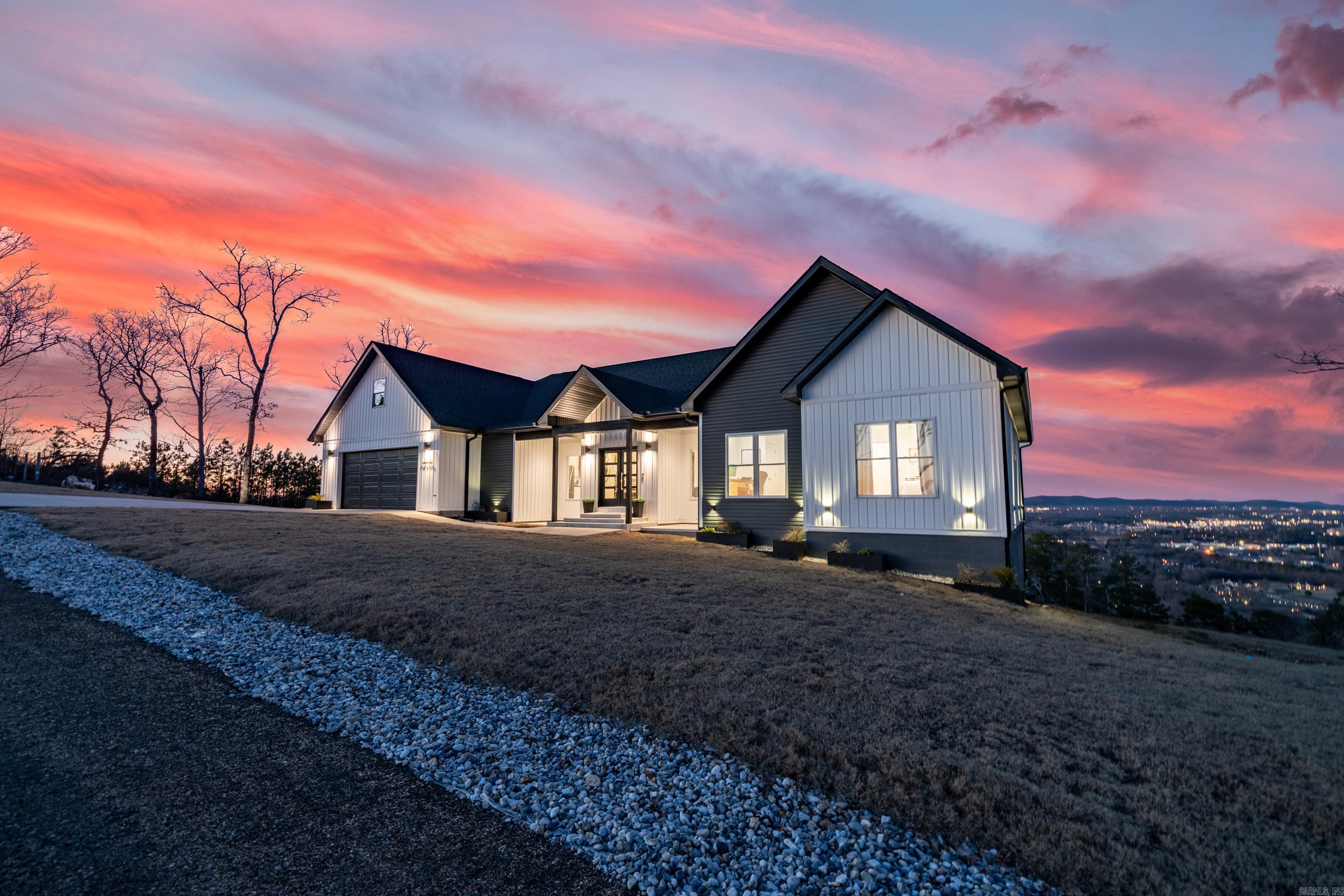 Metes & Bounds - Residential