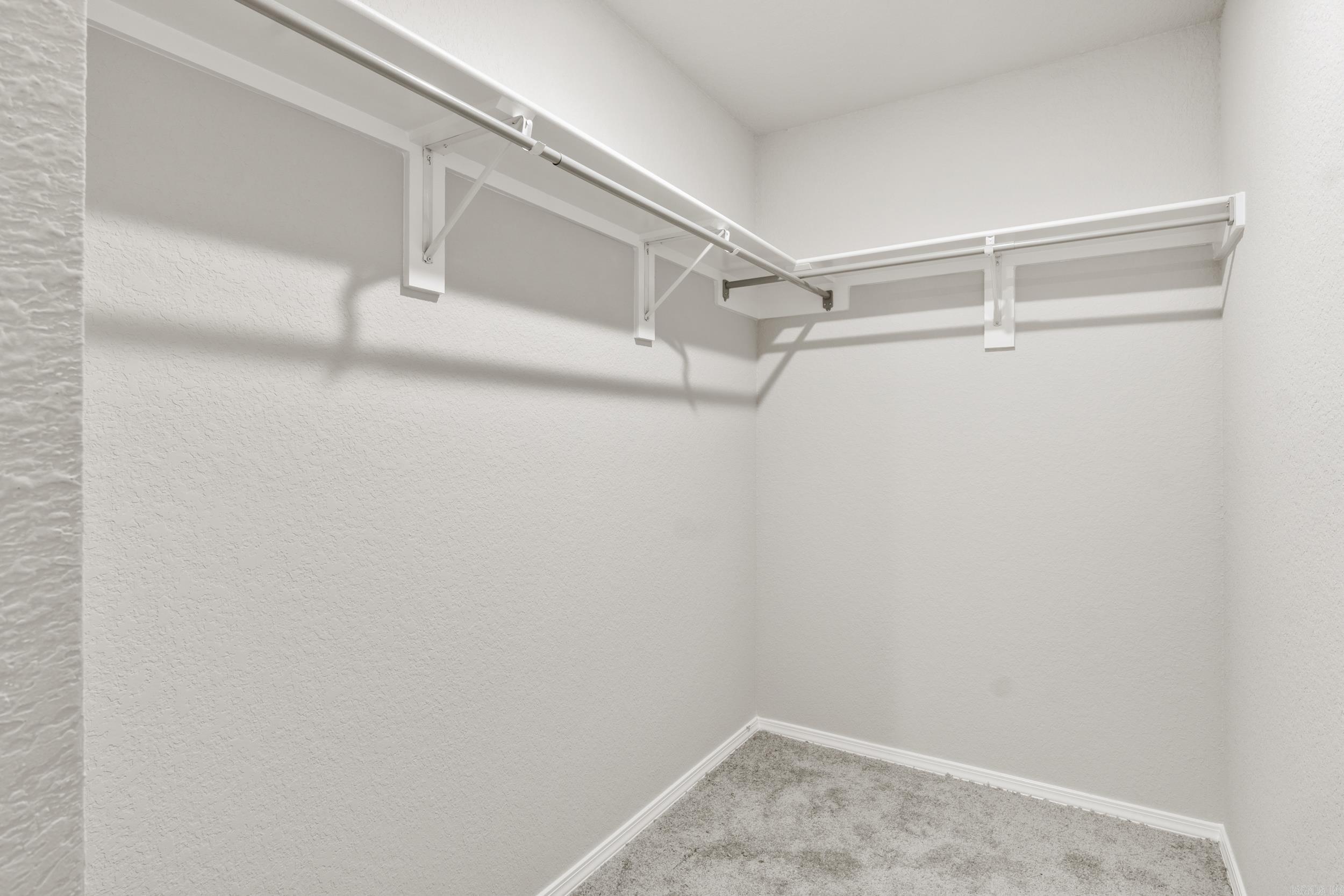 DEERFIELD ESTATES - Residential