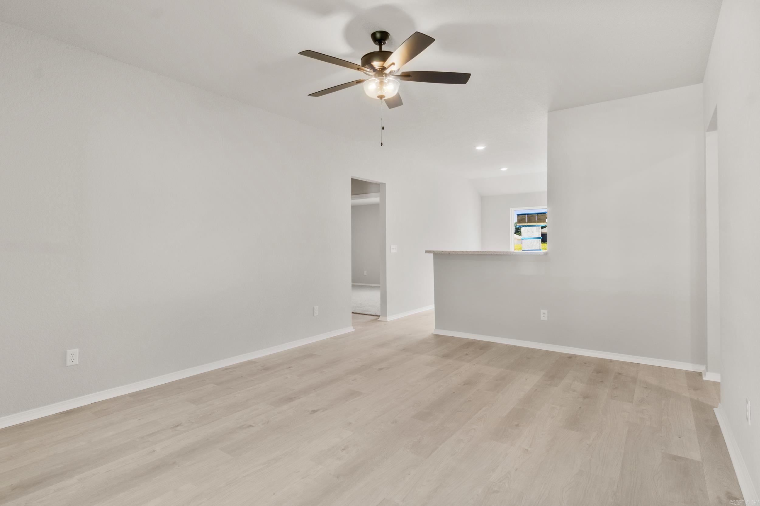 DEERFIELD ESTATES - Residential