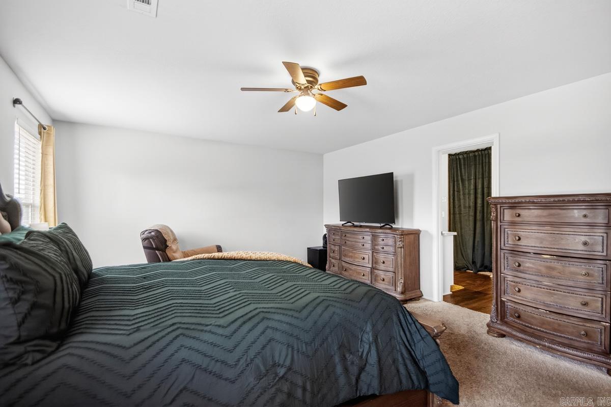 PARKWAY MEADOWS - Residential