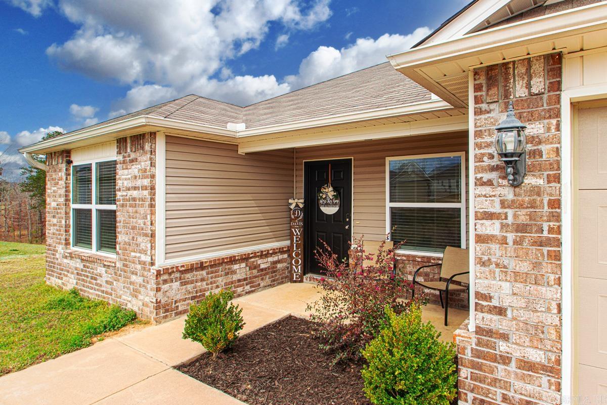 PARKWAY MEADOWS - Residential