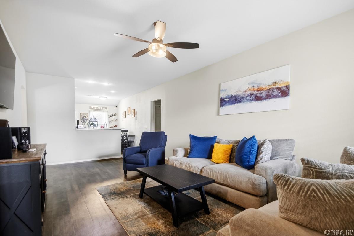 PARKWAY MEADOWS - Residential