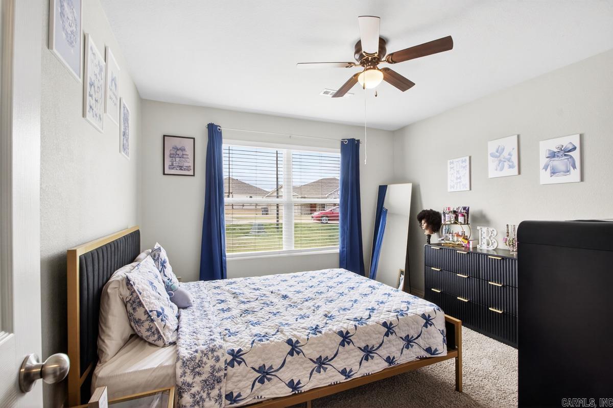 PARKWAY MEADOWS - Residential