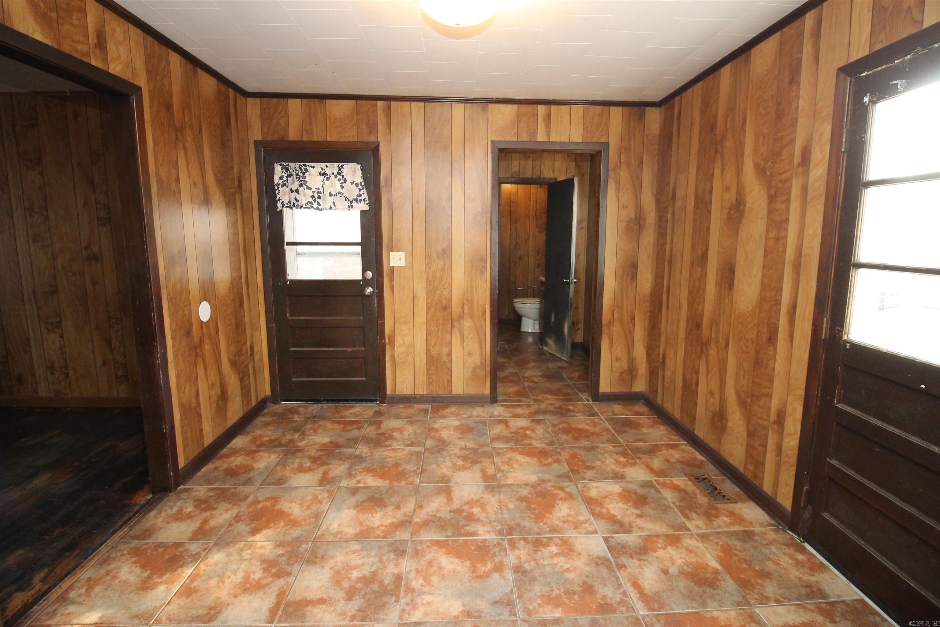 Henley 2nd - Residential