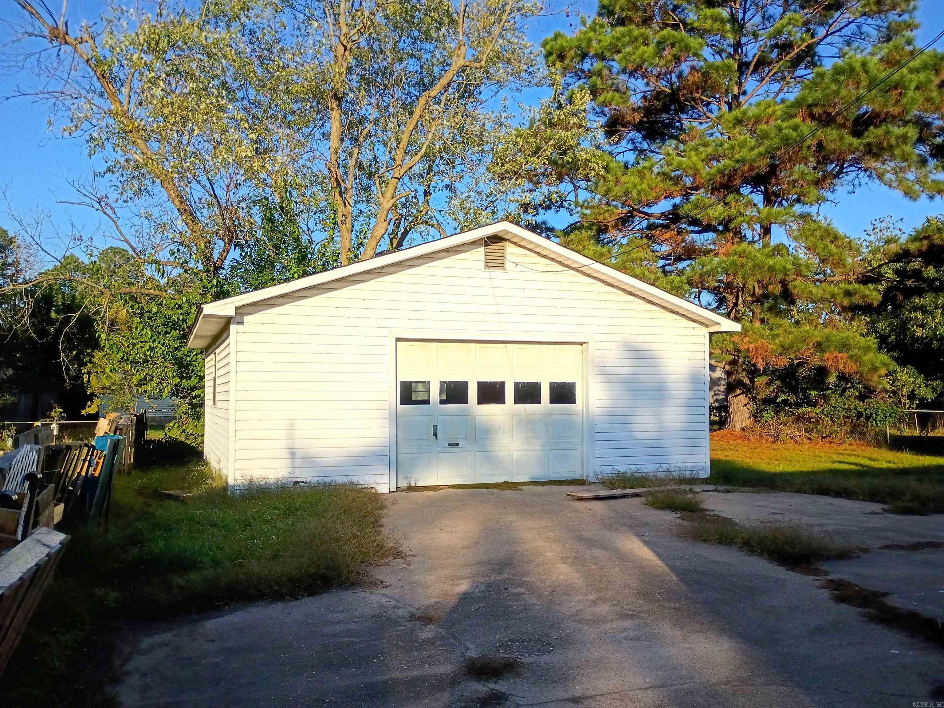 Henley 2nd - Residential