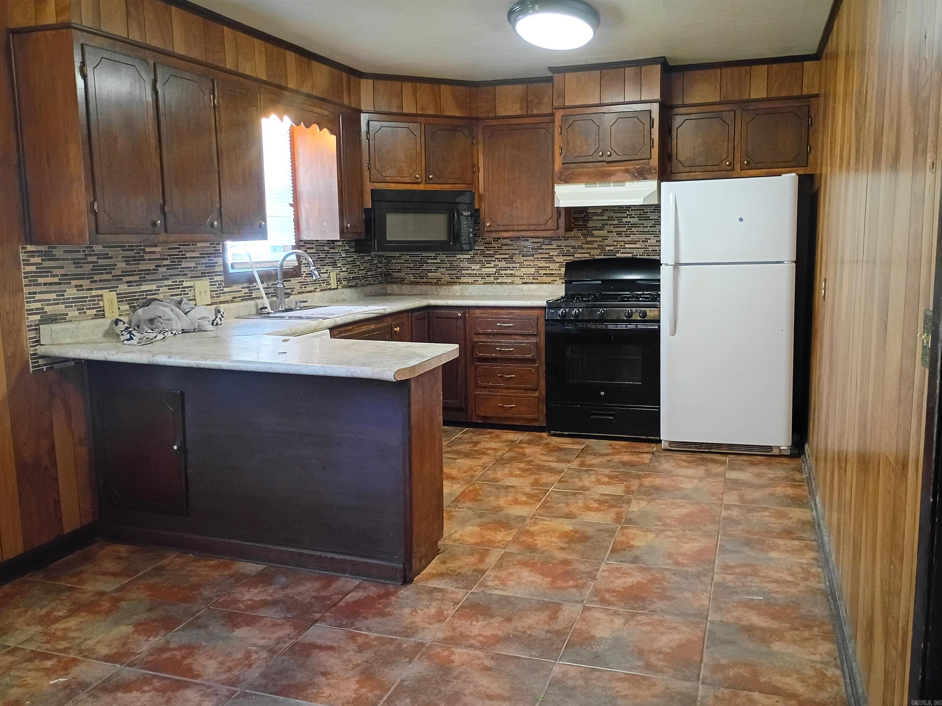 Henley 2nd - Residential