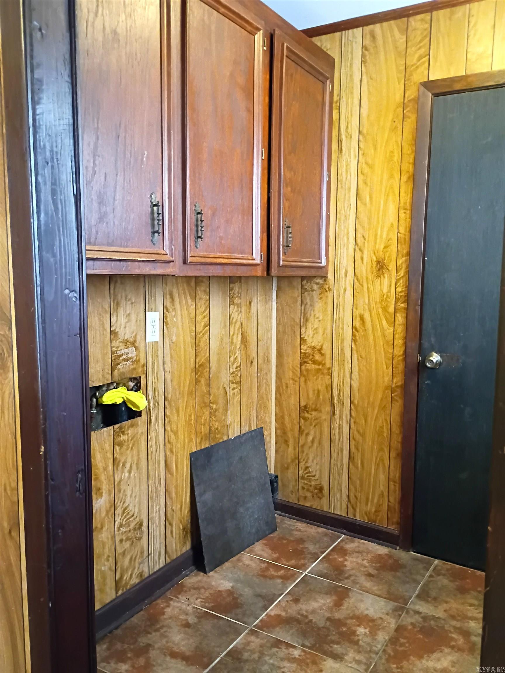 Henley 2nd - Residential