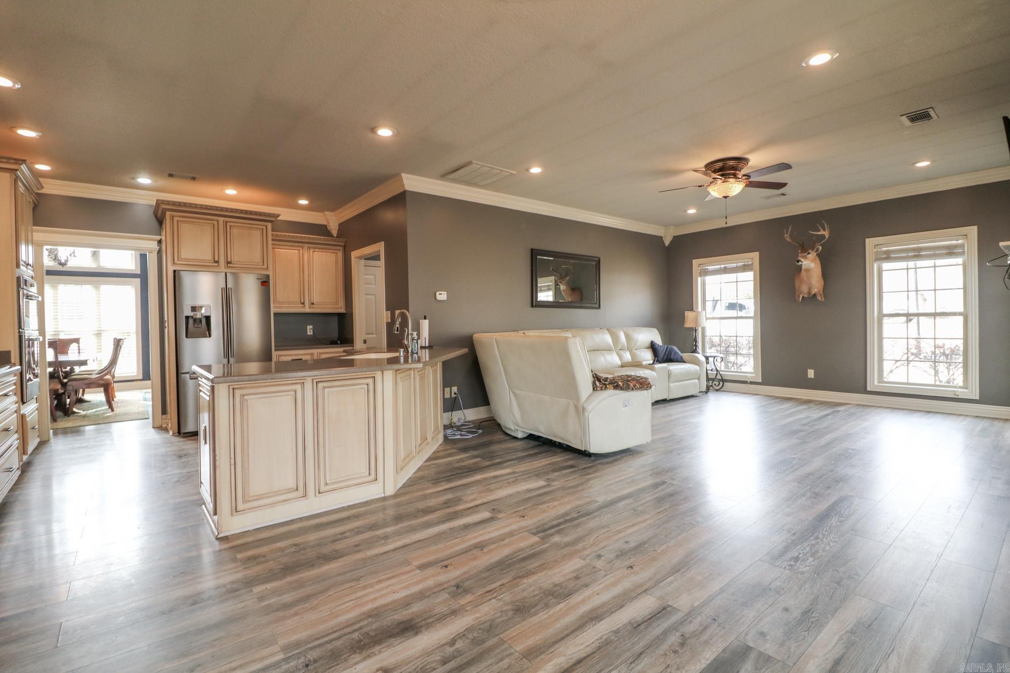 Layman Crest - Residential