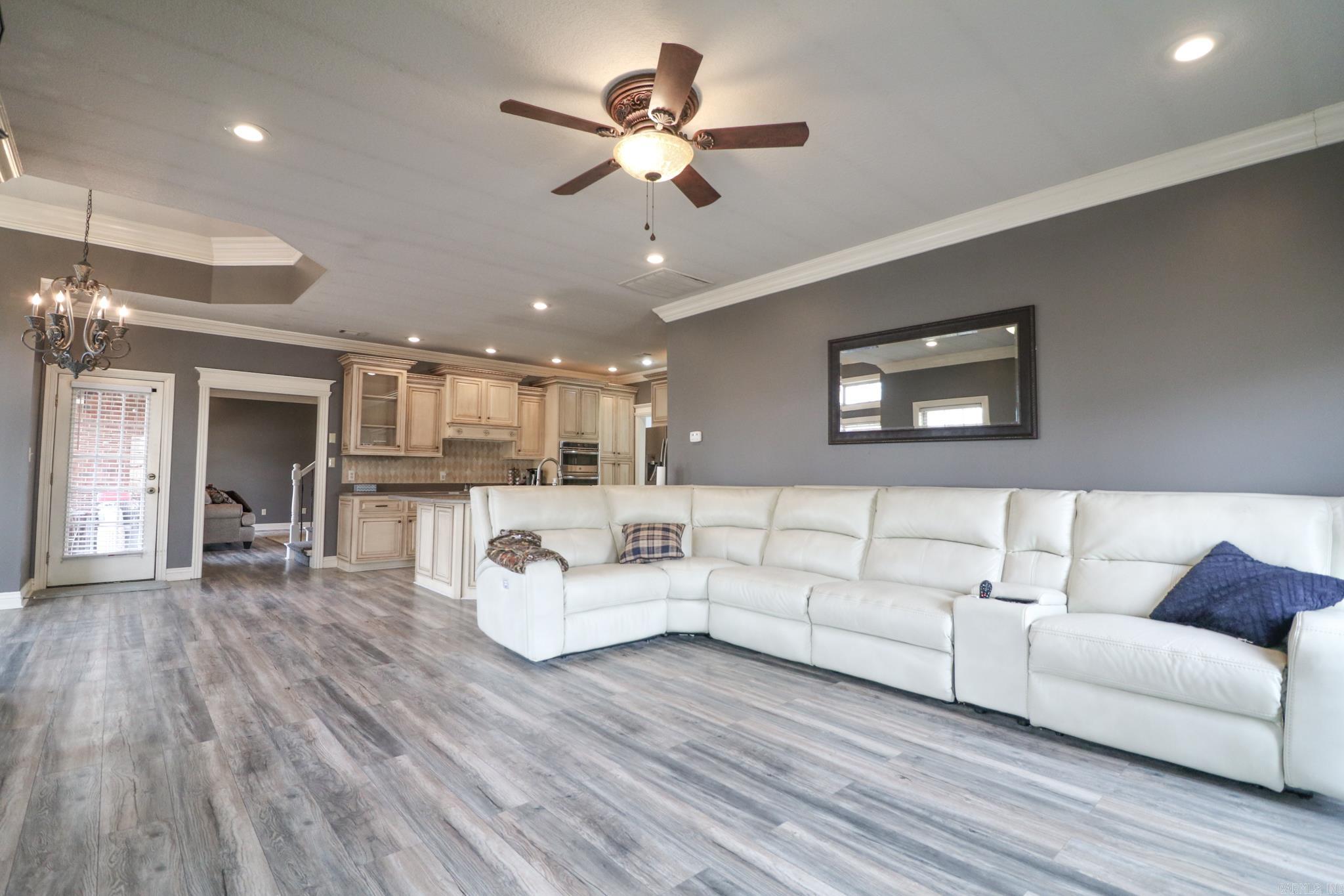 Layman Crest - Residential