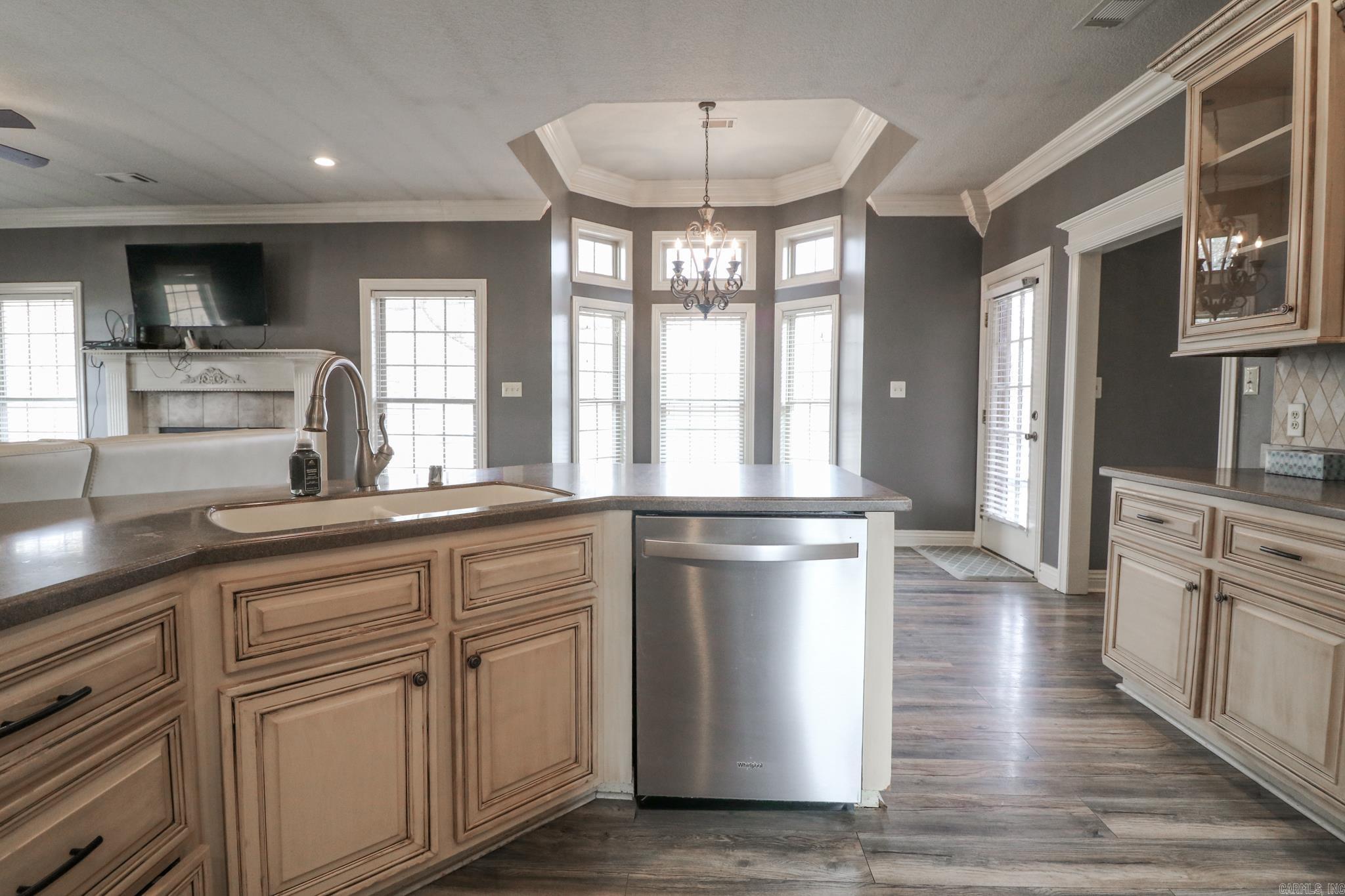 Layman Crest - Residential