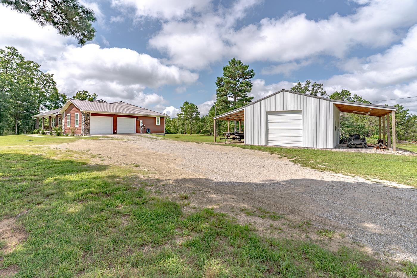 Metes & Bounds - Residential